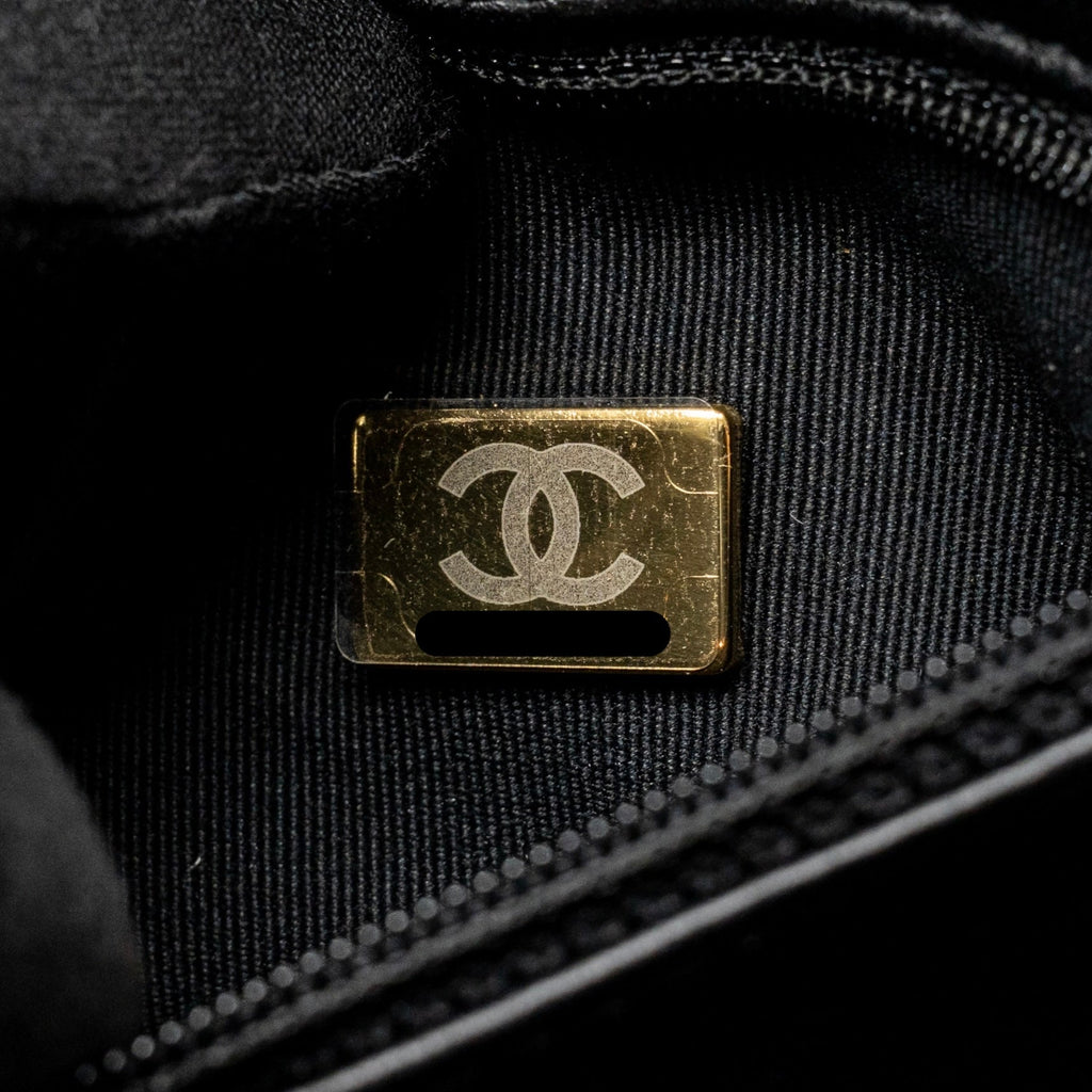 chanel-mini-kelly-shopping-tote-bag-velvet-black-ghwmicrochip