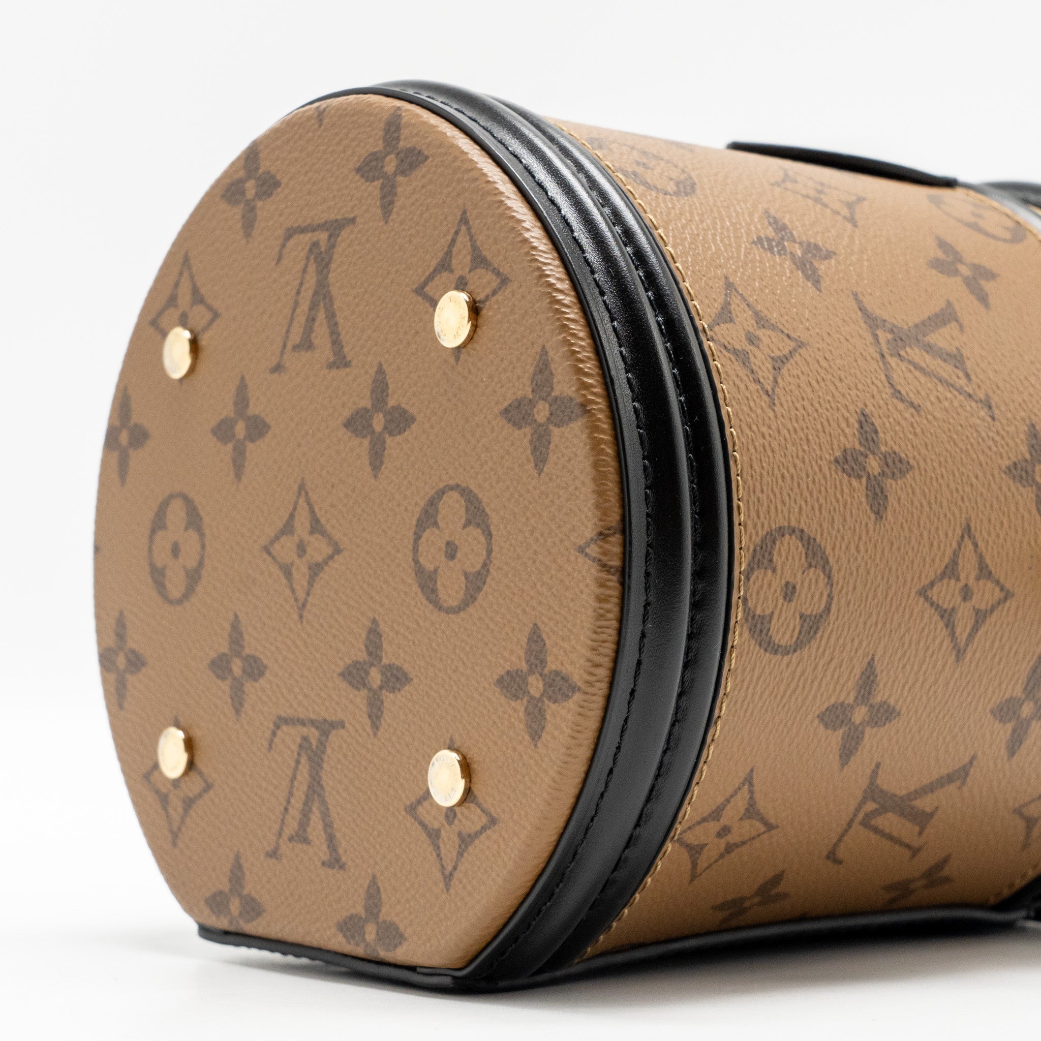 louis-vuitton-cannes-monogram-reverse-canvas-ghw-11