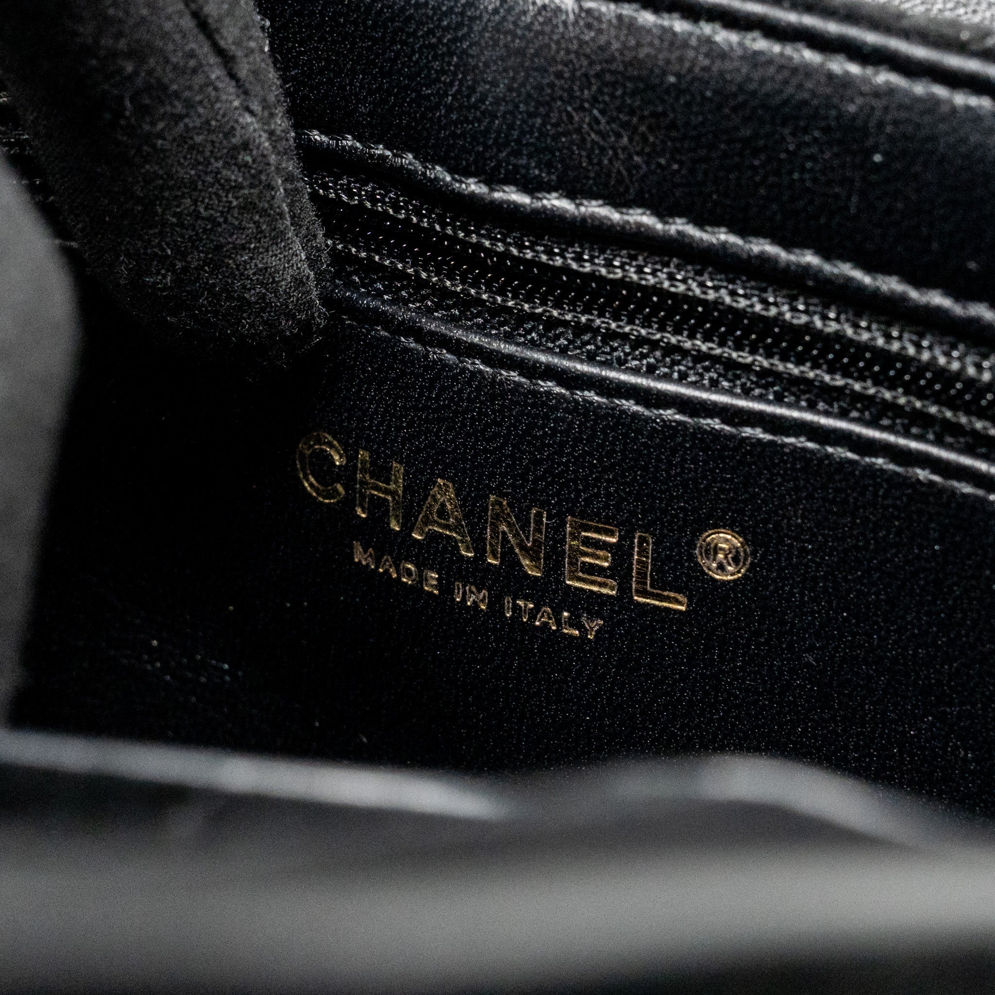 chanel-mini-kelly-shopping-tote-bag-velvet-black-ghwmicrochip