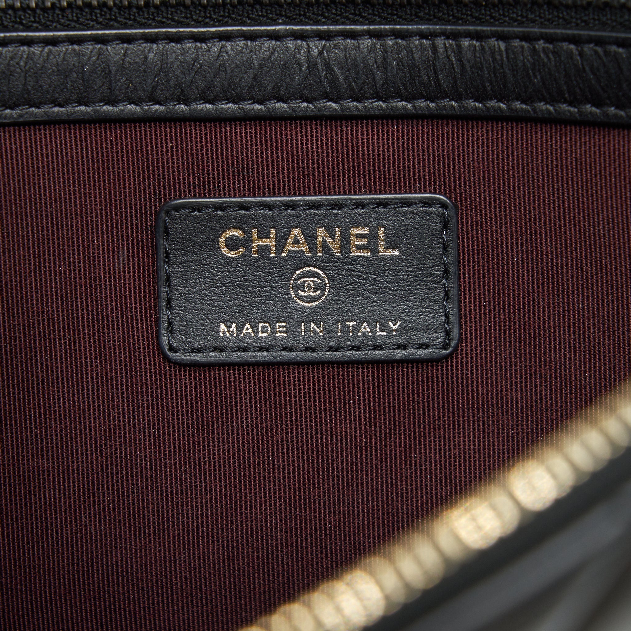 chanel-2-55-leather-clutch-with-charm-black-ghw