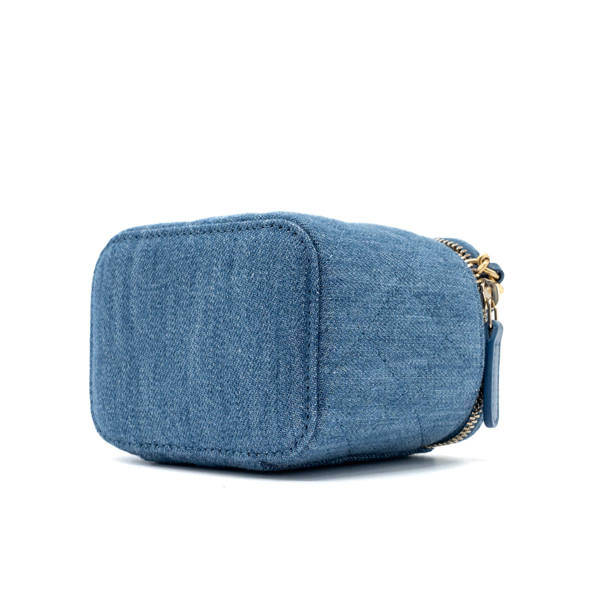 copy-of-chanel-pearl-crush-mini-vanity-with-chain-denim-ghw