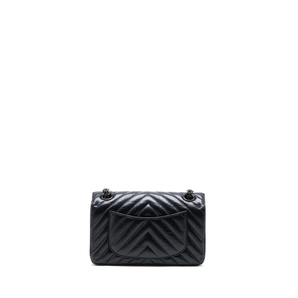 chanel-mini-reissue-2-55-flap-bag-chevron-aged-calfskin-so-black
