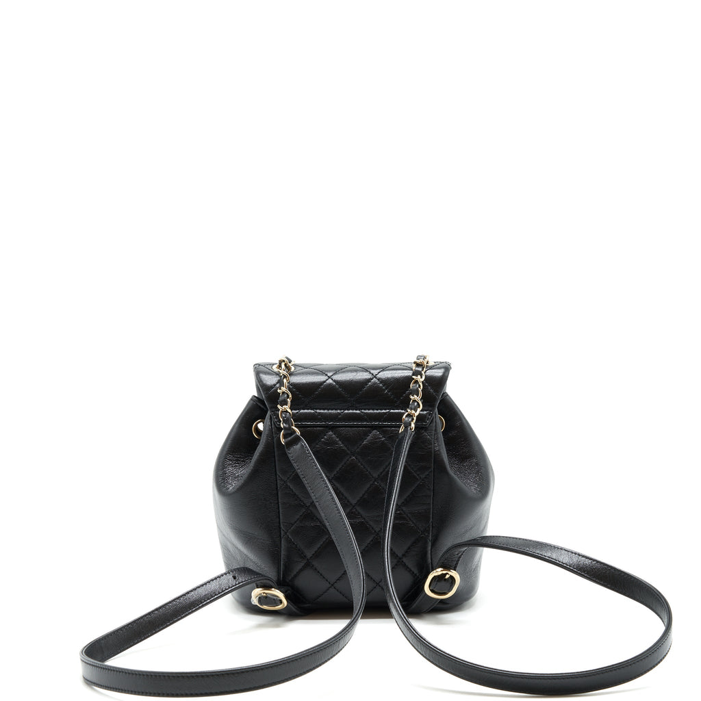chanel-mini-backpack-calfskin-black-lghw