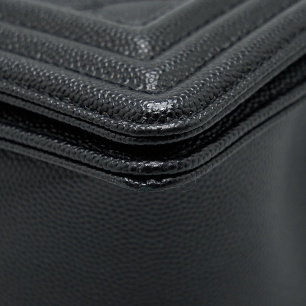 chanel-medium-boy-bag-caviar-black-with-ruthenium-hardware