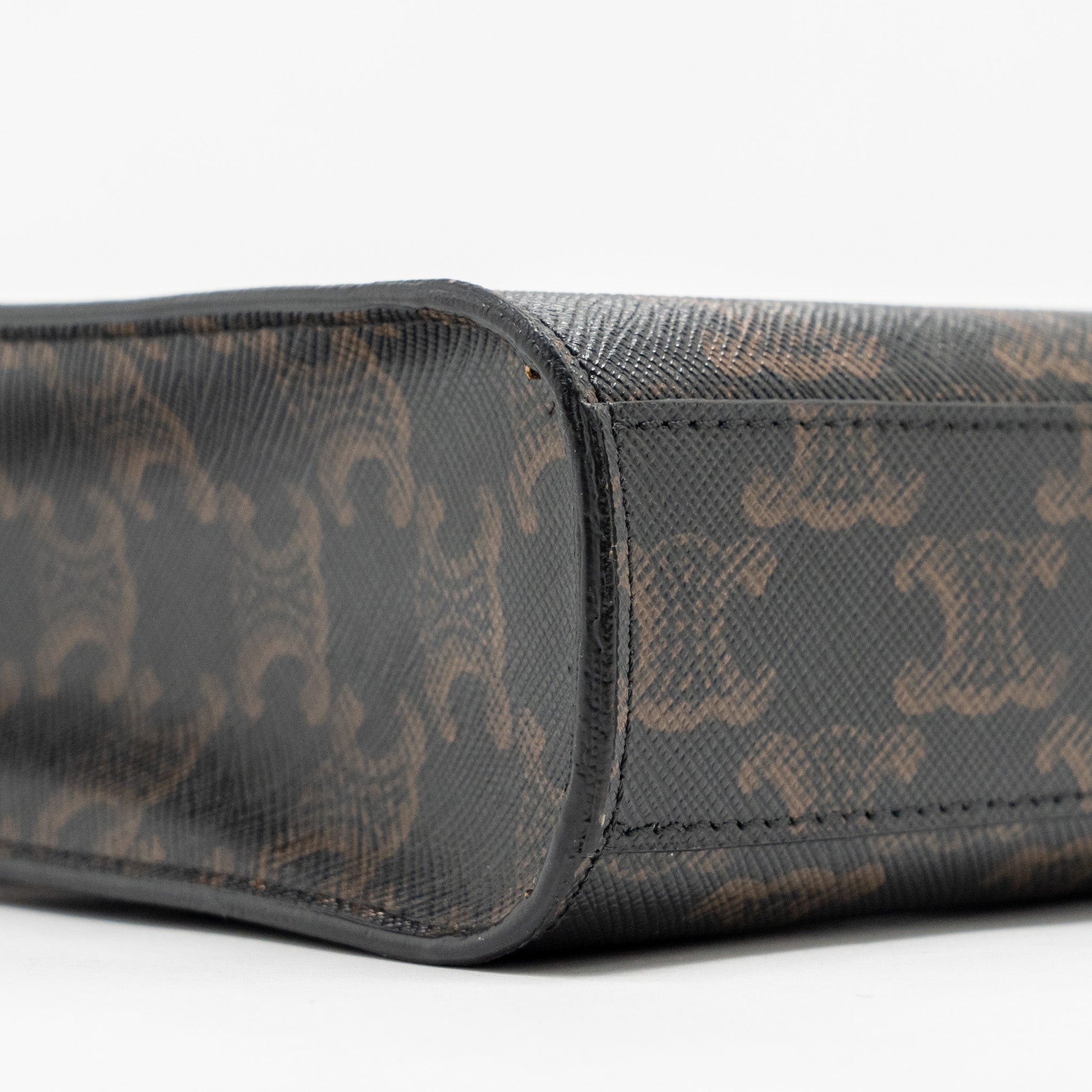 celine-mini-vertical-cabas-triomphe-canvas-ghw-copy