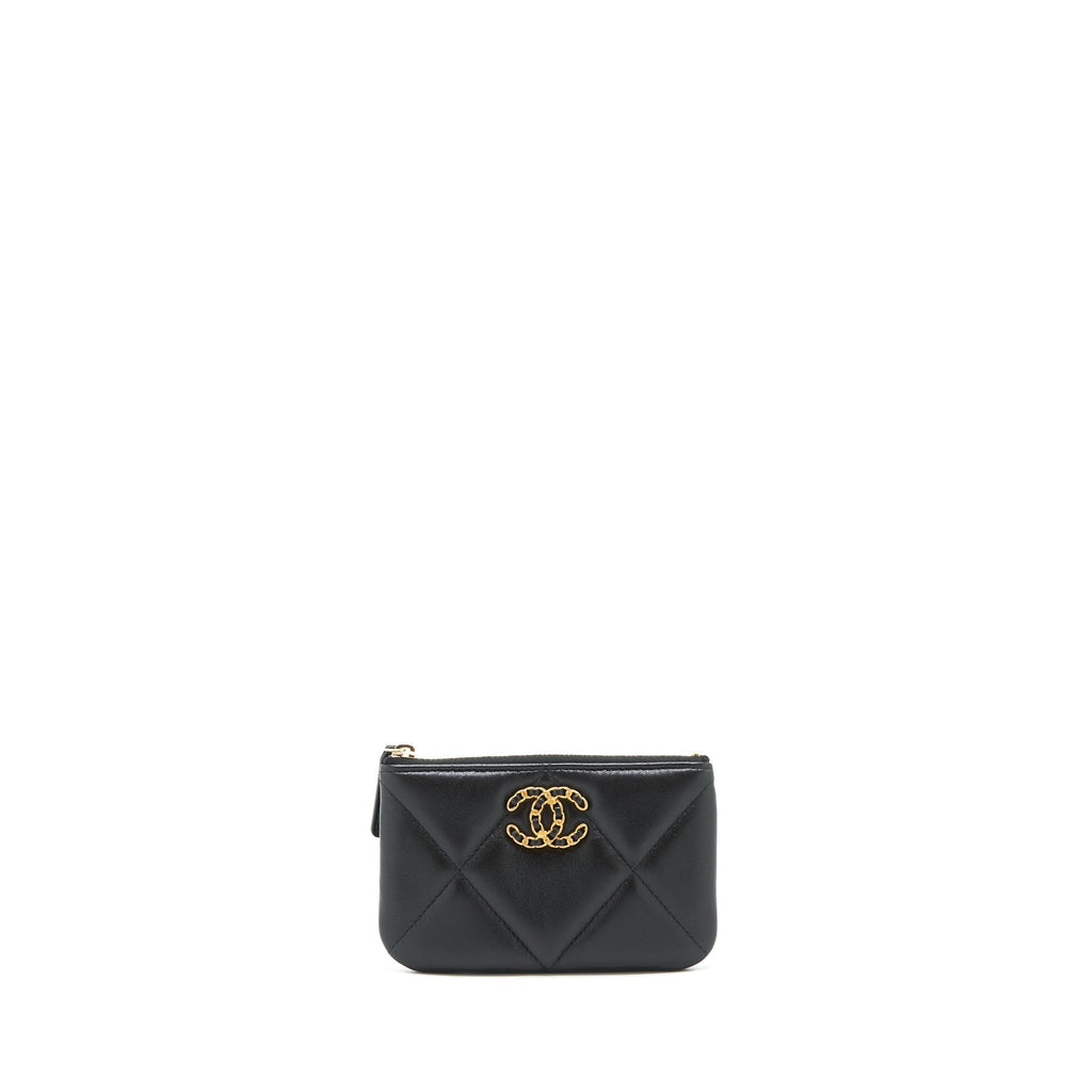 chanel-19-mini-pouch-lambskin-black-ghw