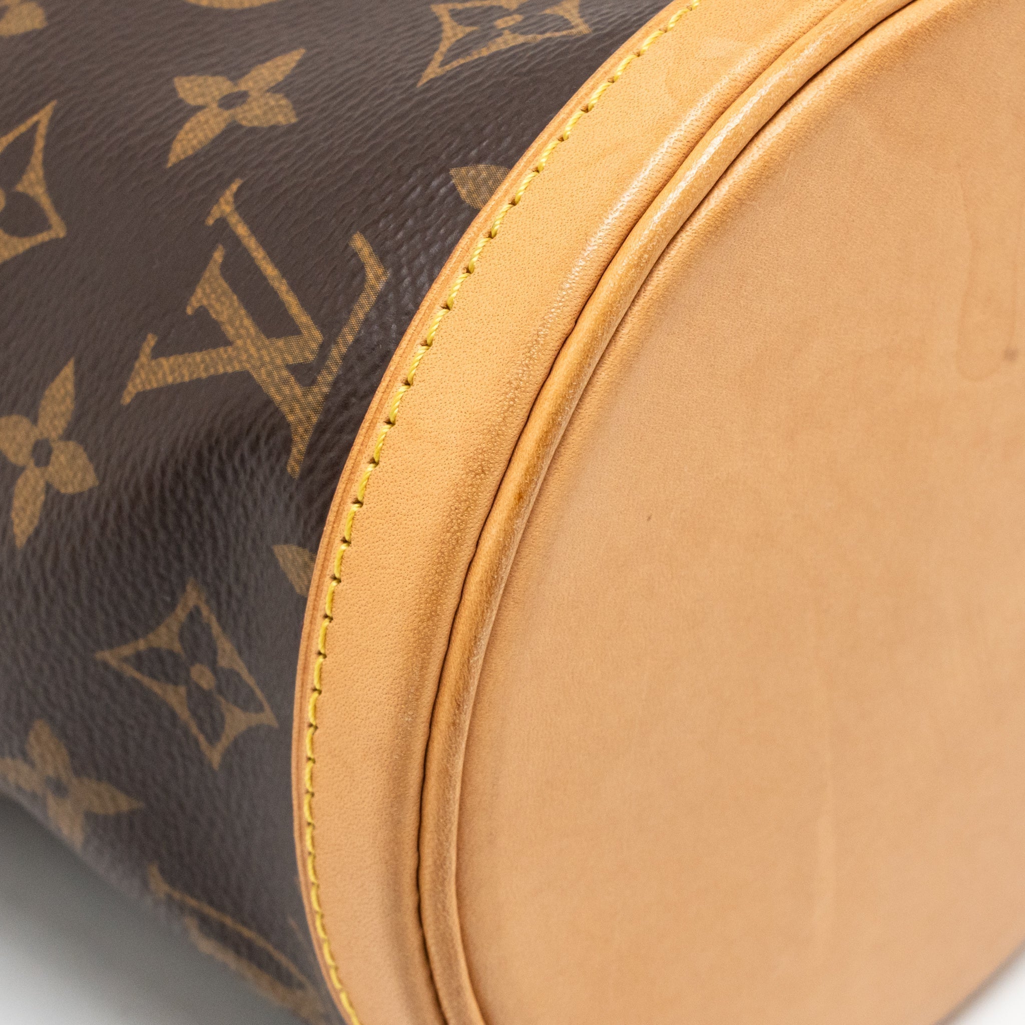 louis-vuitton-duffle-bag-monogram-canvas-ghw-4