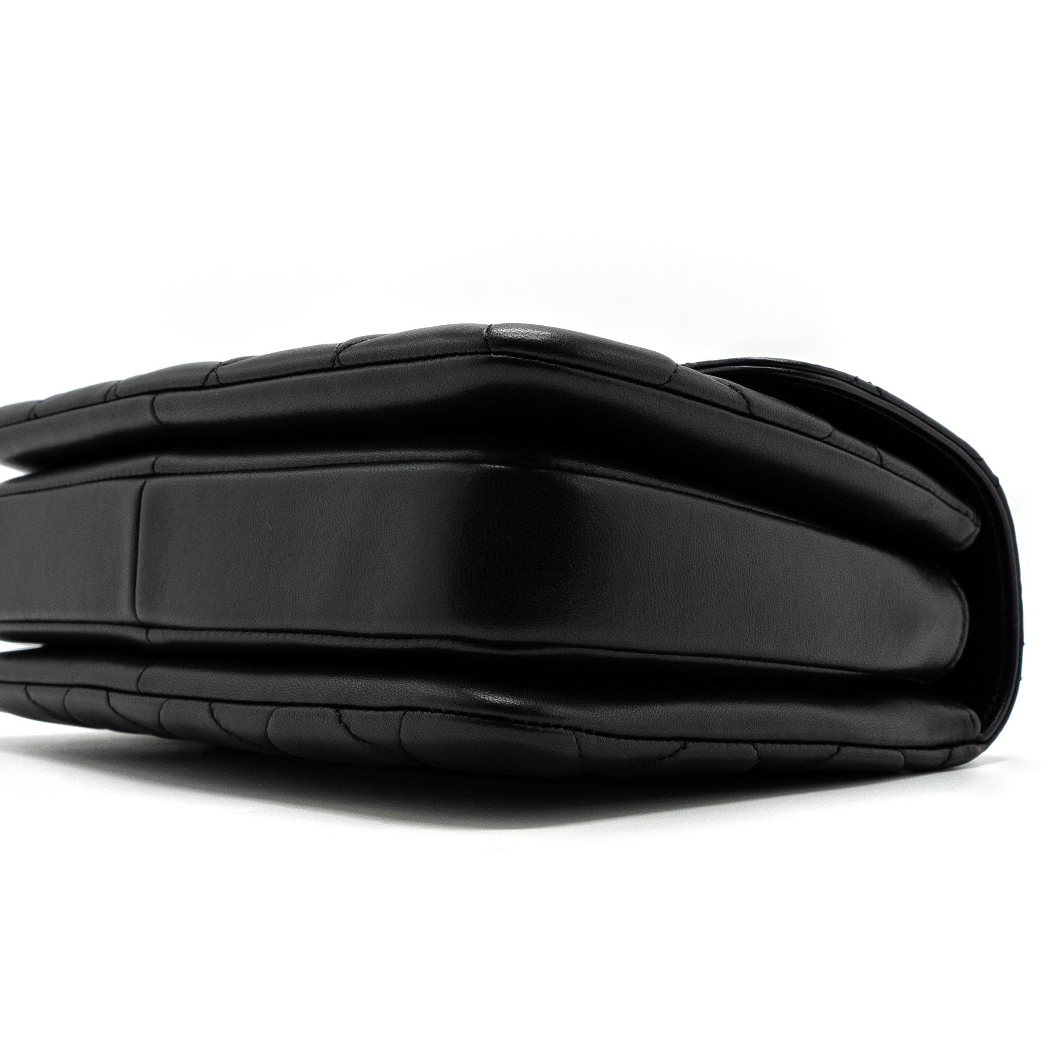 chanel-small-trendy-cc-flap-bag-lambskin-so-blackmicrochip
