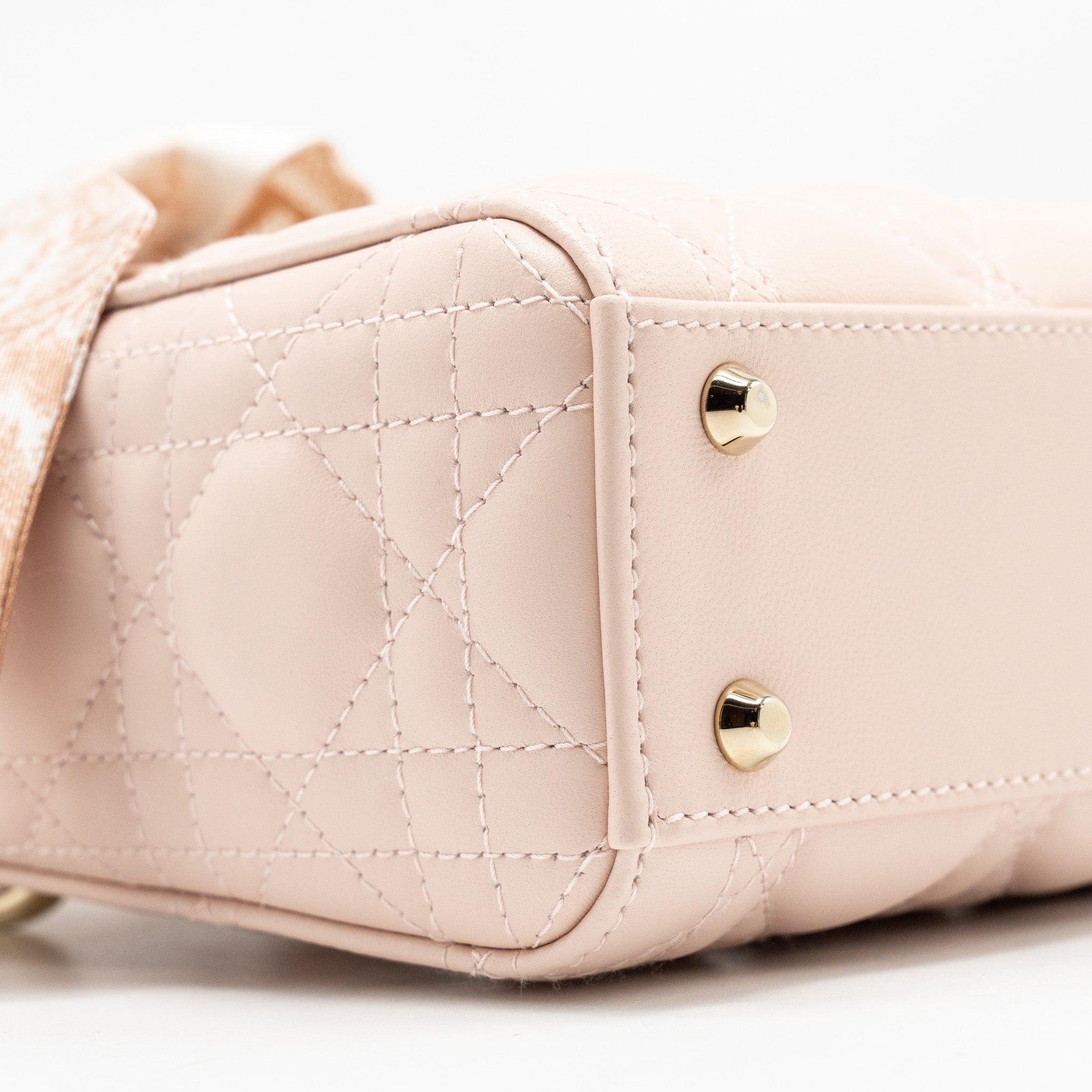 dior-mini-lady-dior-lambskin-powder-pink-lghw