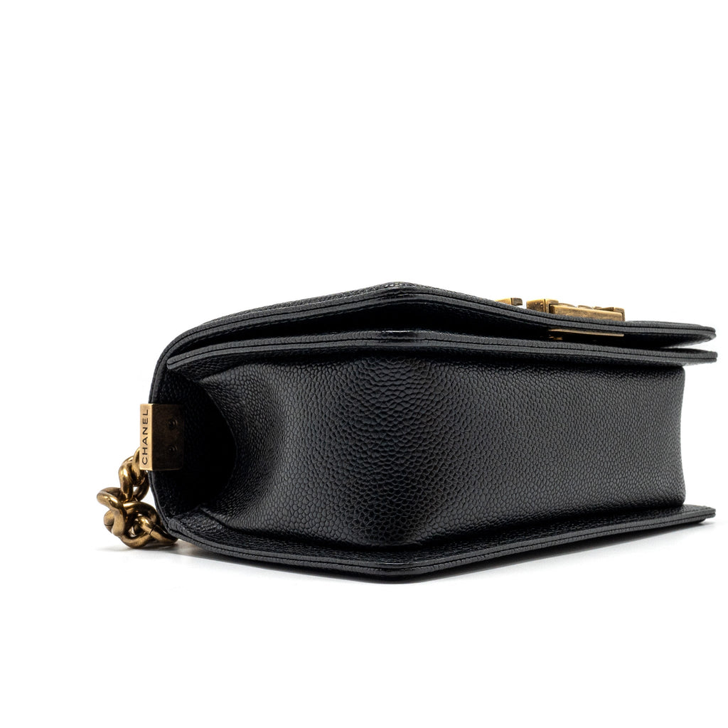 chanel-small-boy-bag-caviar-black-ruthenium-ghw