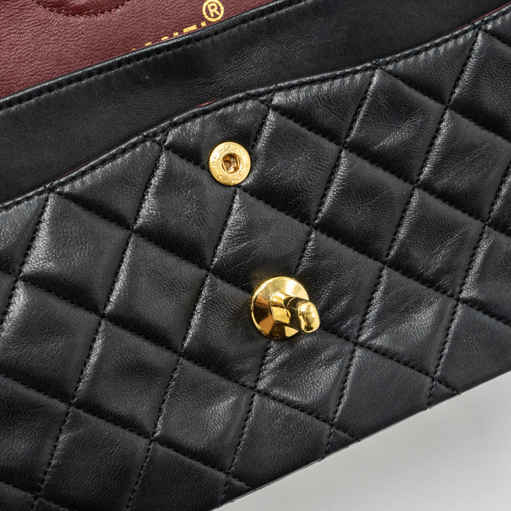 chanel-vintage-small-classic-double-flap-bag-lambskin-black-ghw