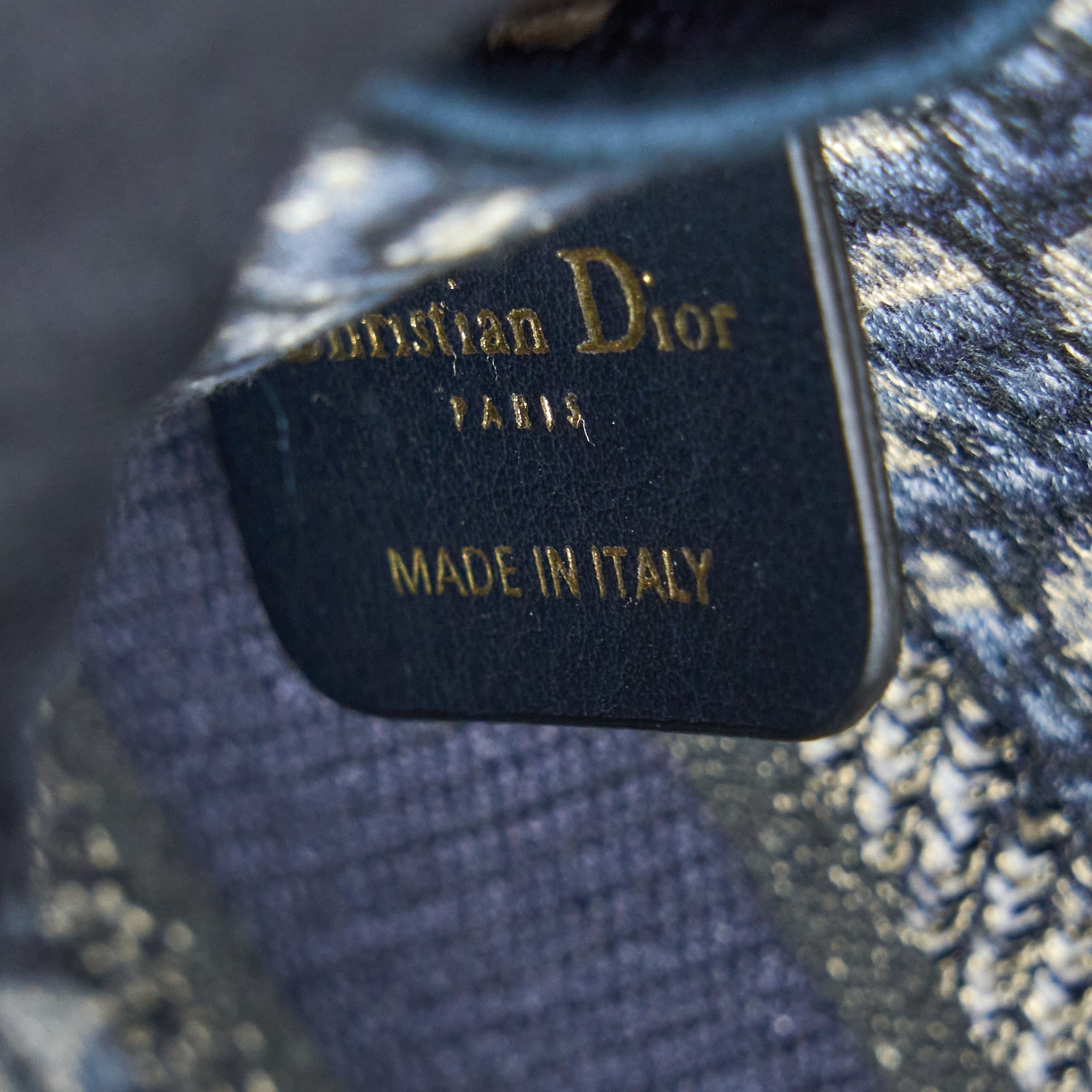 dior-mini-book-tote-blue-oblique-embroidery-2