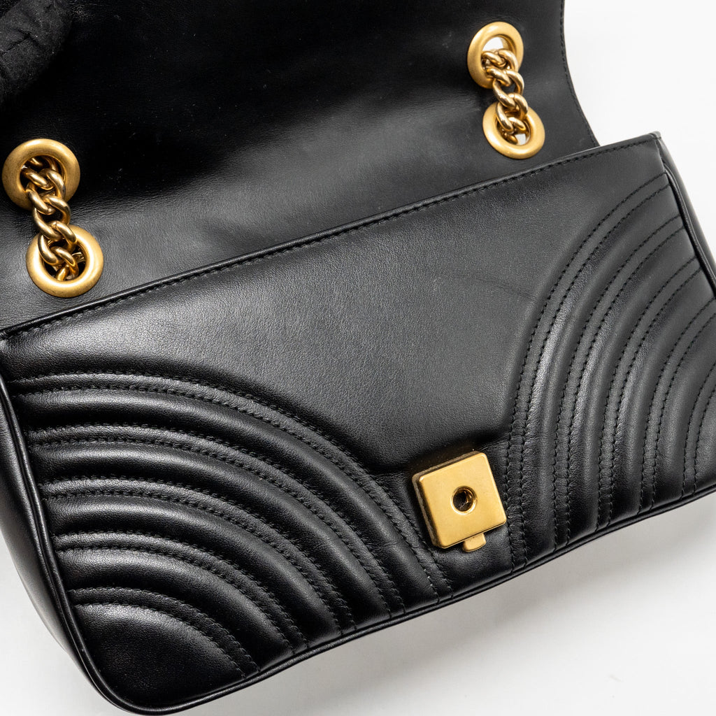 gucci-small-gg-marmont-shoulder-bag-calfskin-black-ghw-1