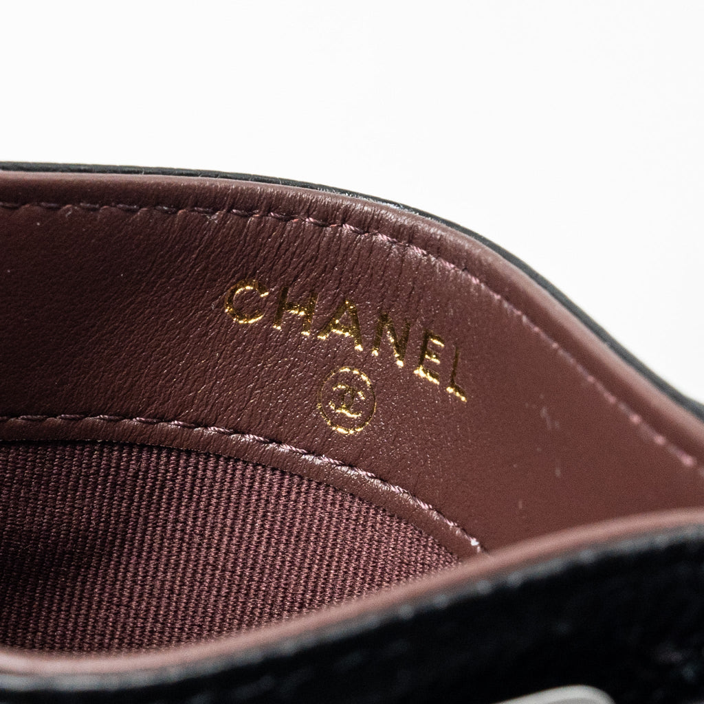 chanel-classic-card-holder-caviar-black-ghw-microchip-4