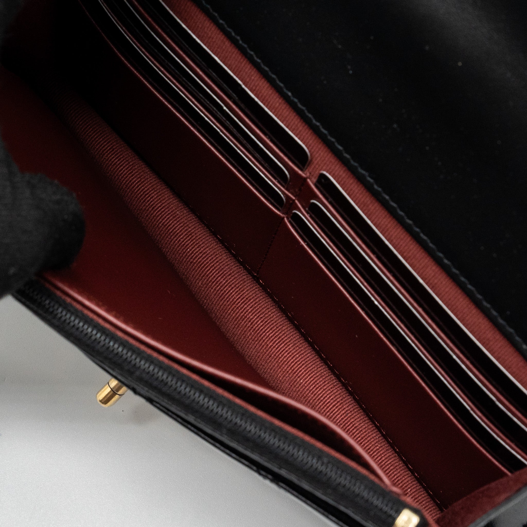chanel-24c-gold-crush-wallet-on-chain-calfskin-black-ghw-microchip