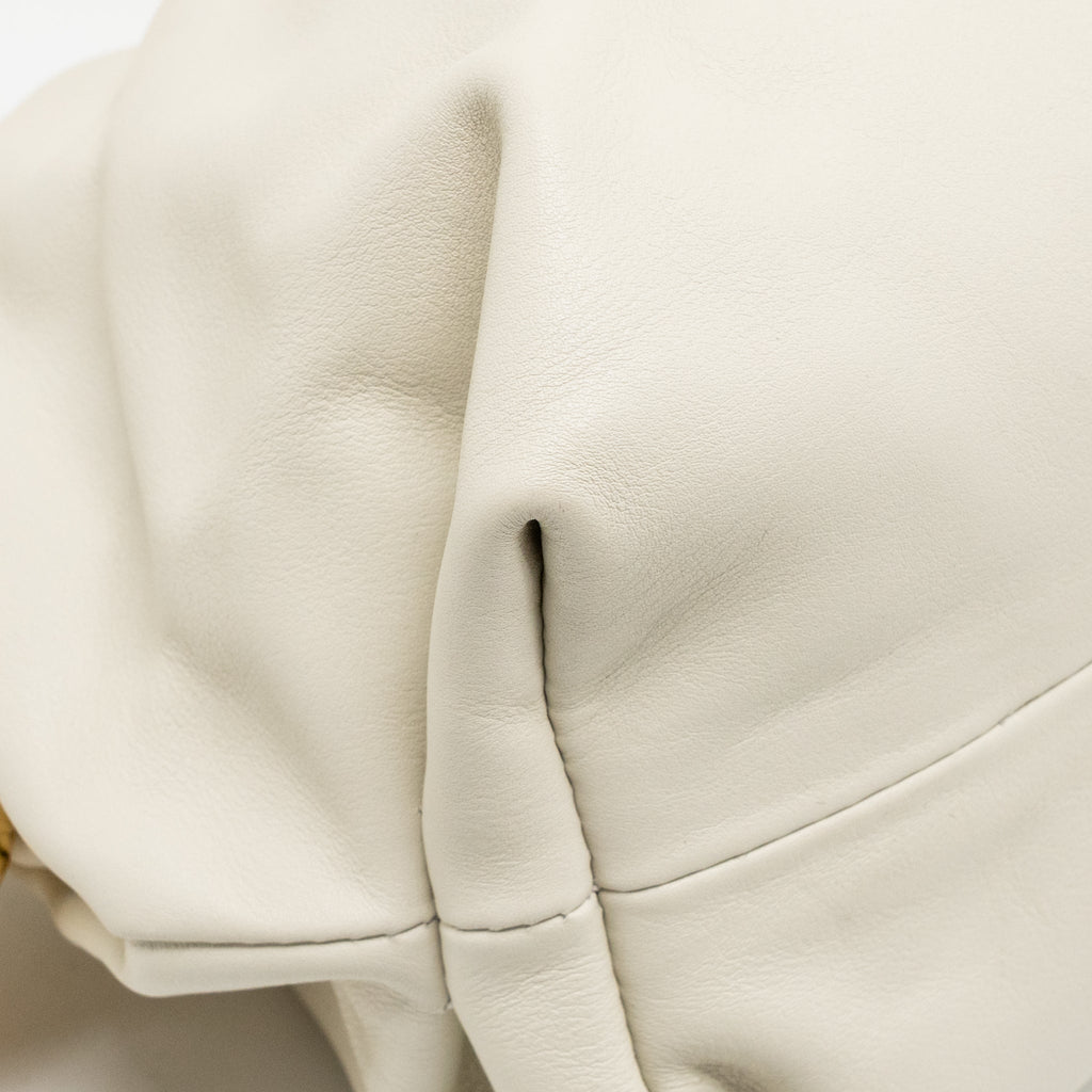 bottega-veneta-chain-pouch-bag-calfskin-white-ghw-1