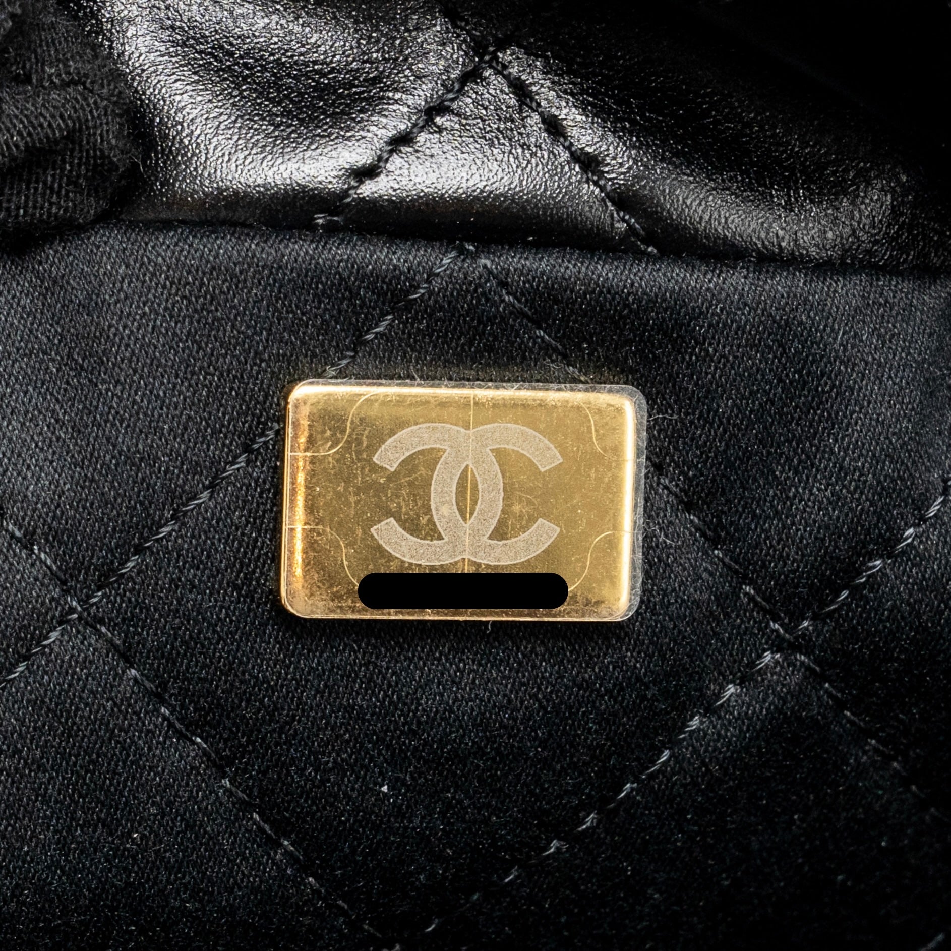 chanel-22-black