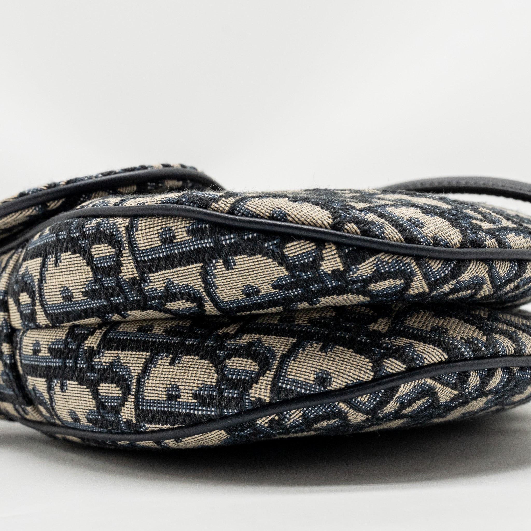 dior-medium-saddle-bag-blue-oblique-canvas-ghw-copy