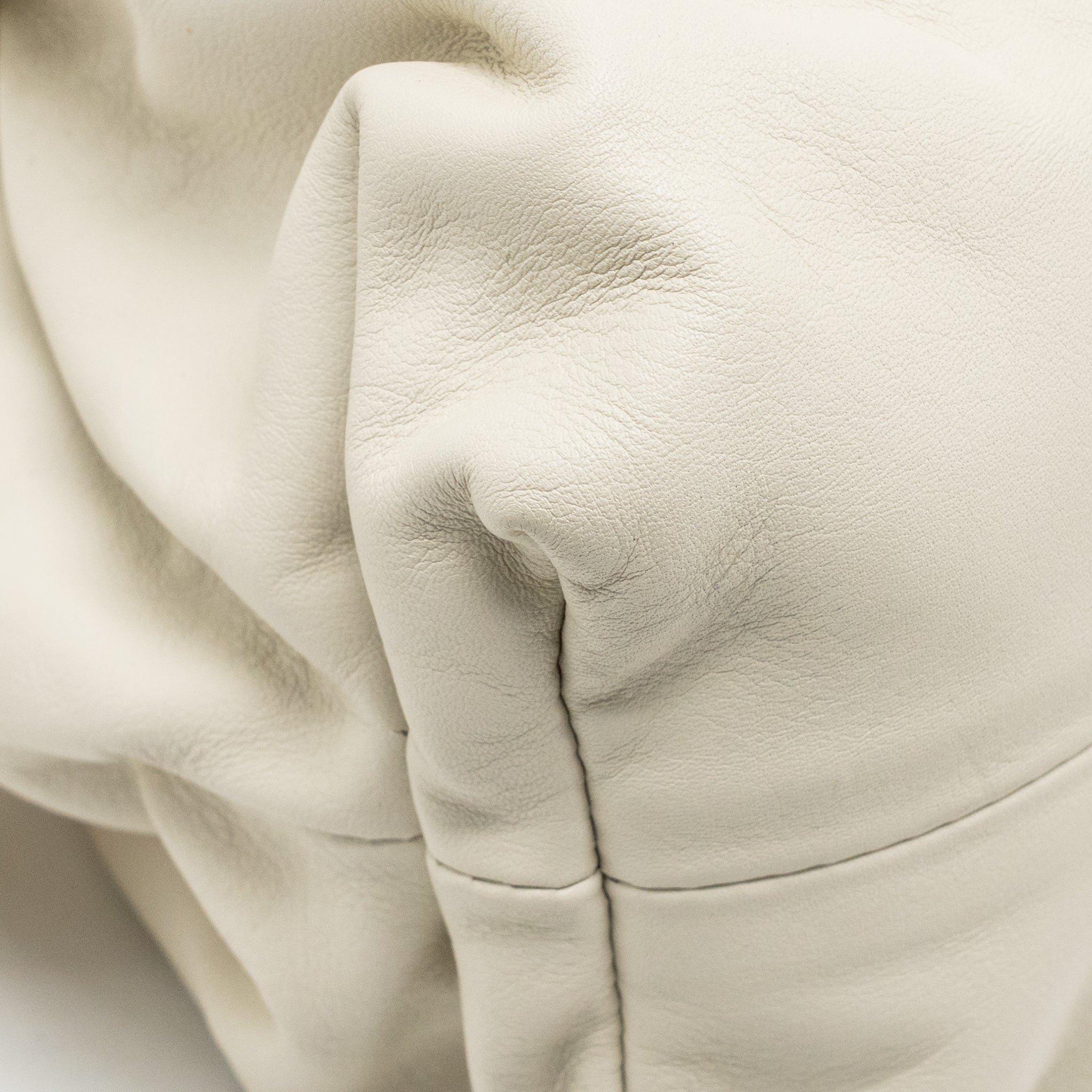 bottega-veneta-chain-pouch-bag-calfskin-white-ghw-1