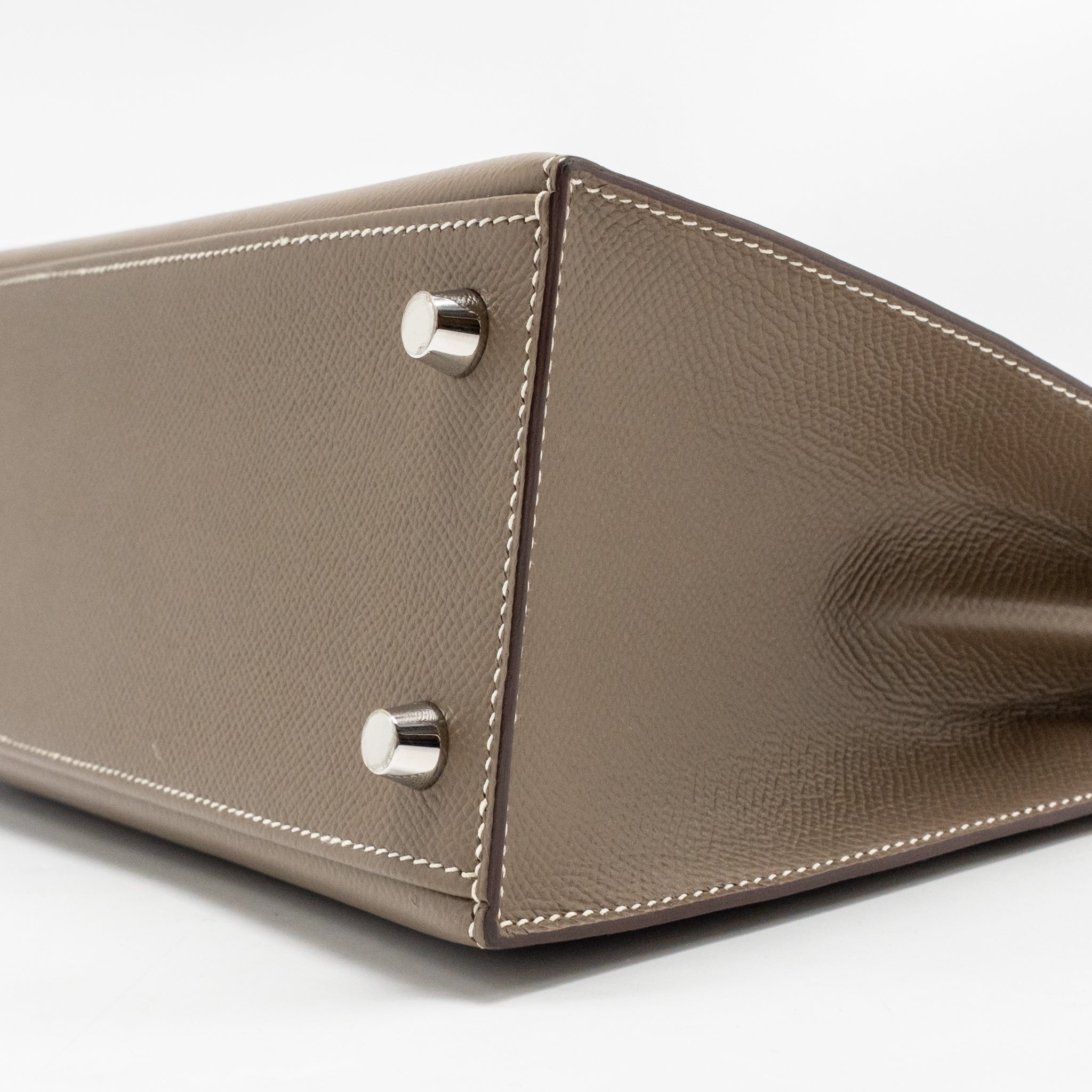 hermes-kelly-25-epsom-etoupe-shw-stamp-w-copy-copy