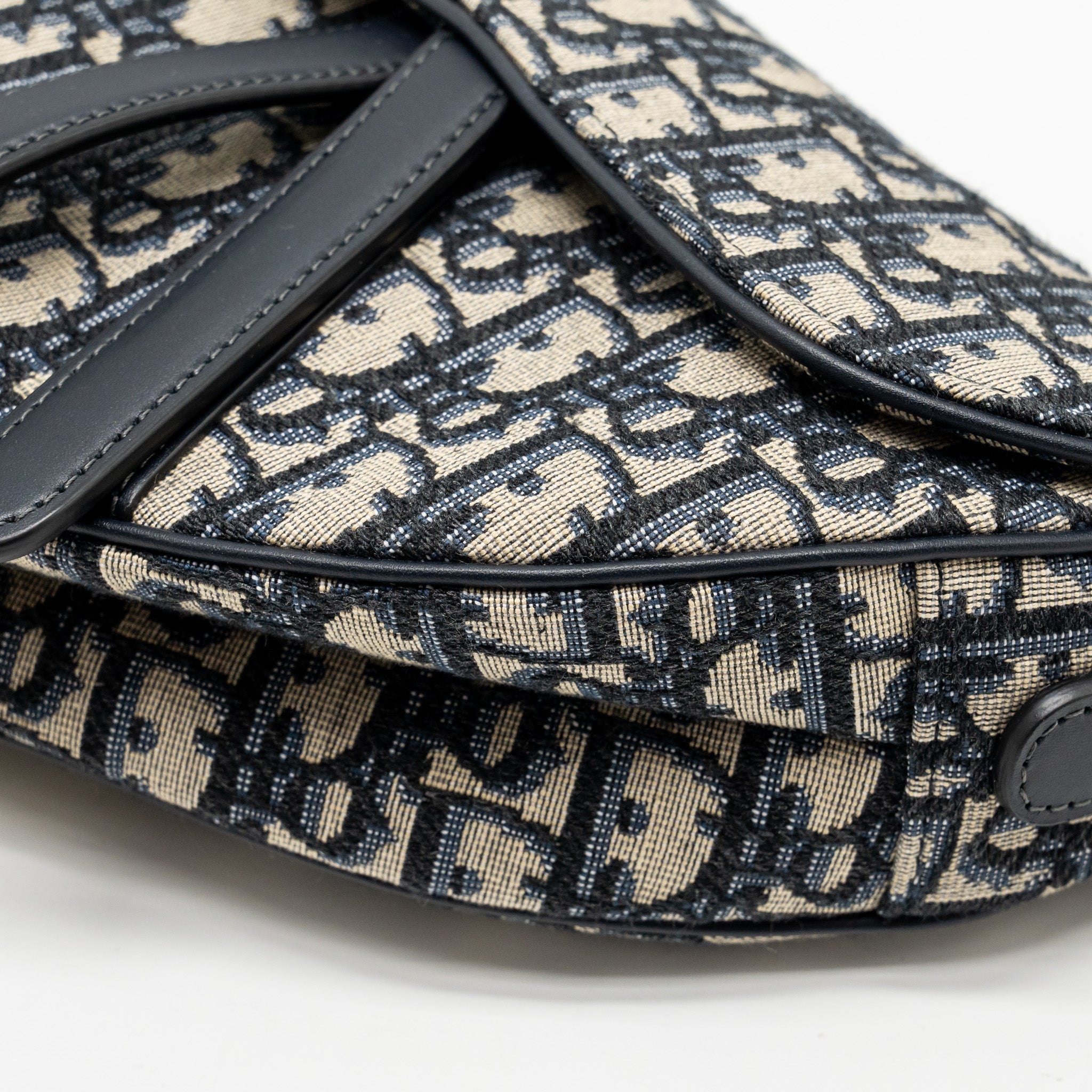 dior-medium-saddle-bag-blue-oblique-canvas-ghw-copy