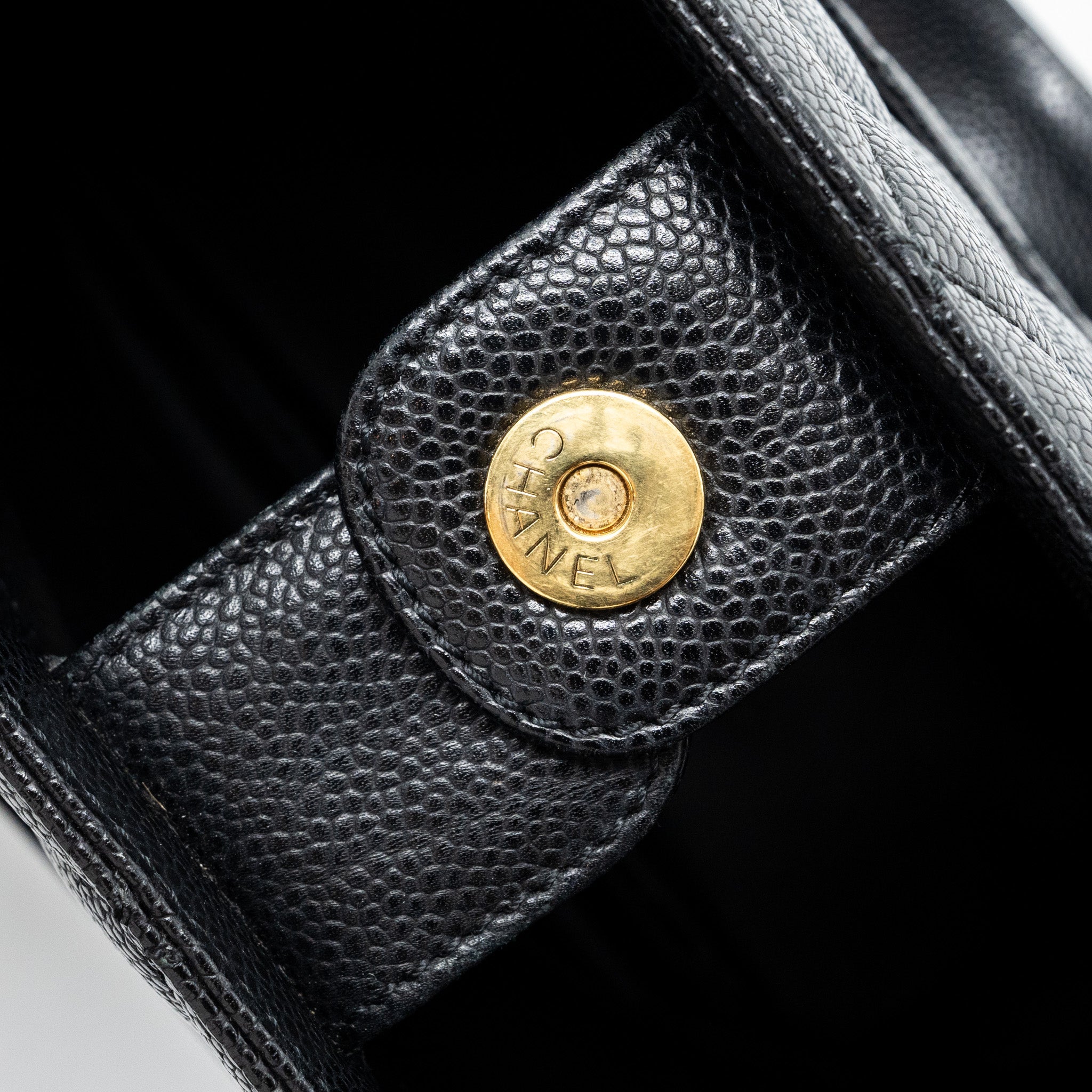 chanel-grand-shopping-tote-bag-pm-caviar-black-ghw