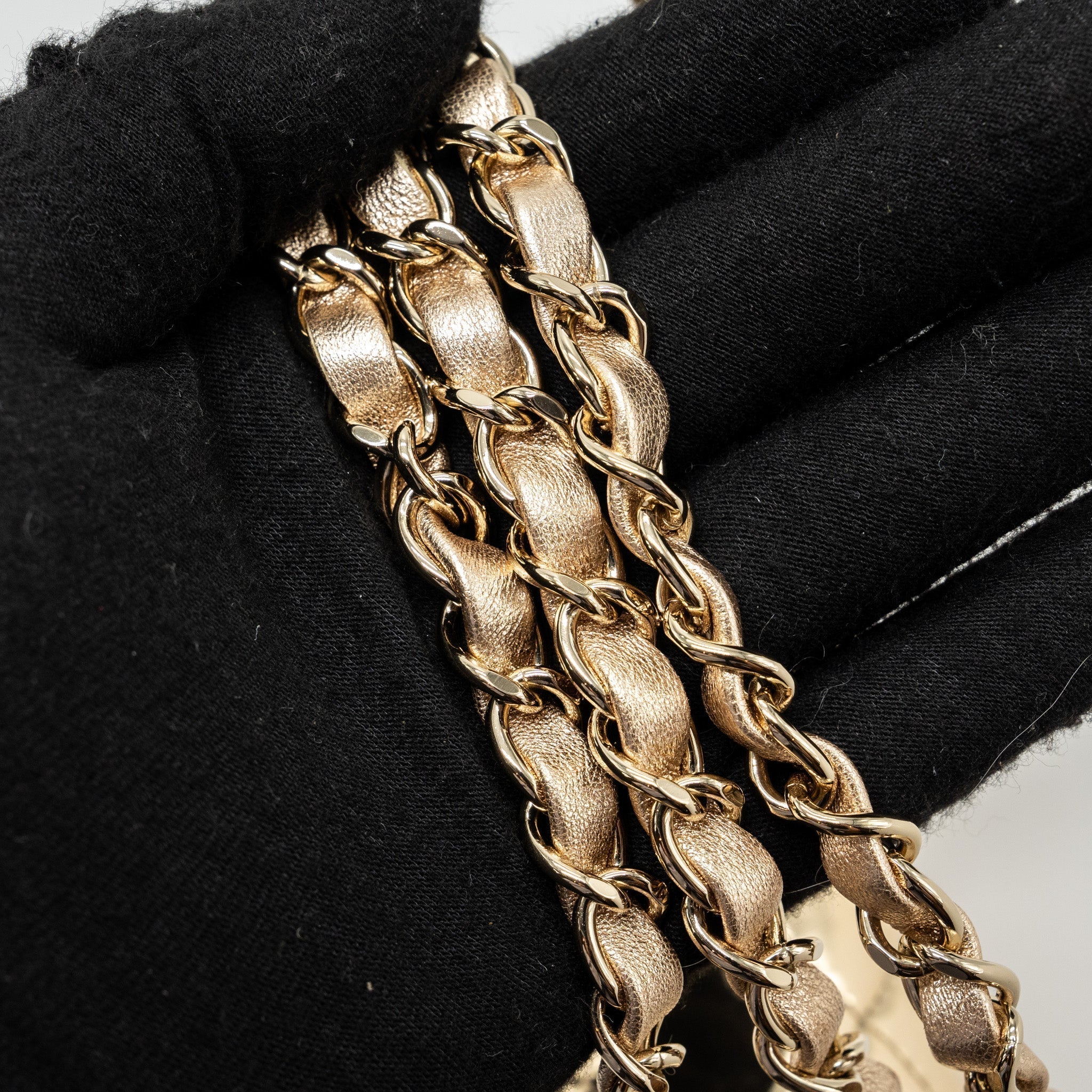 chanel-24c-backpack-with-star-patent-gold-lghw-microchip-copy