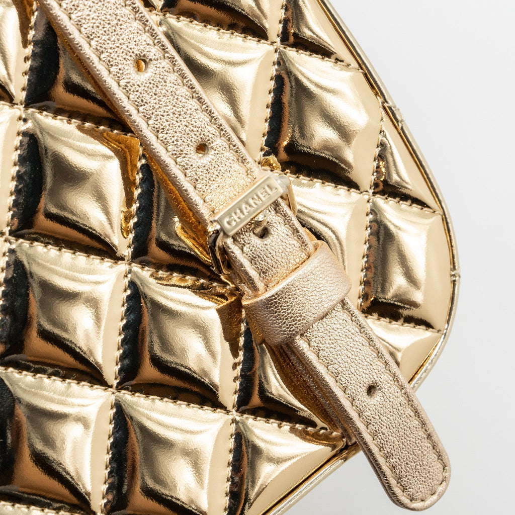 chanel-24c-backpack-with-star-patent-gold-lghw-microchip-copy