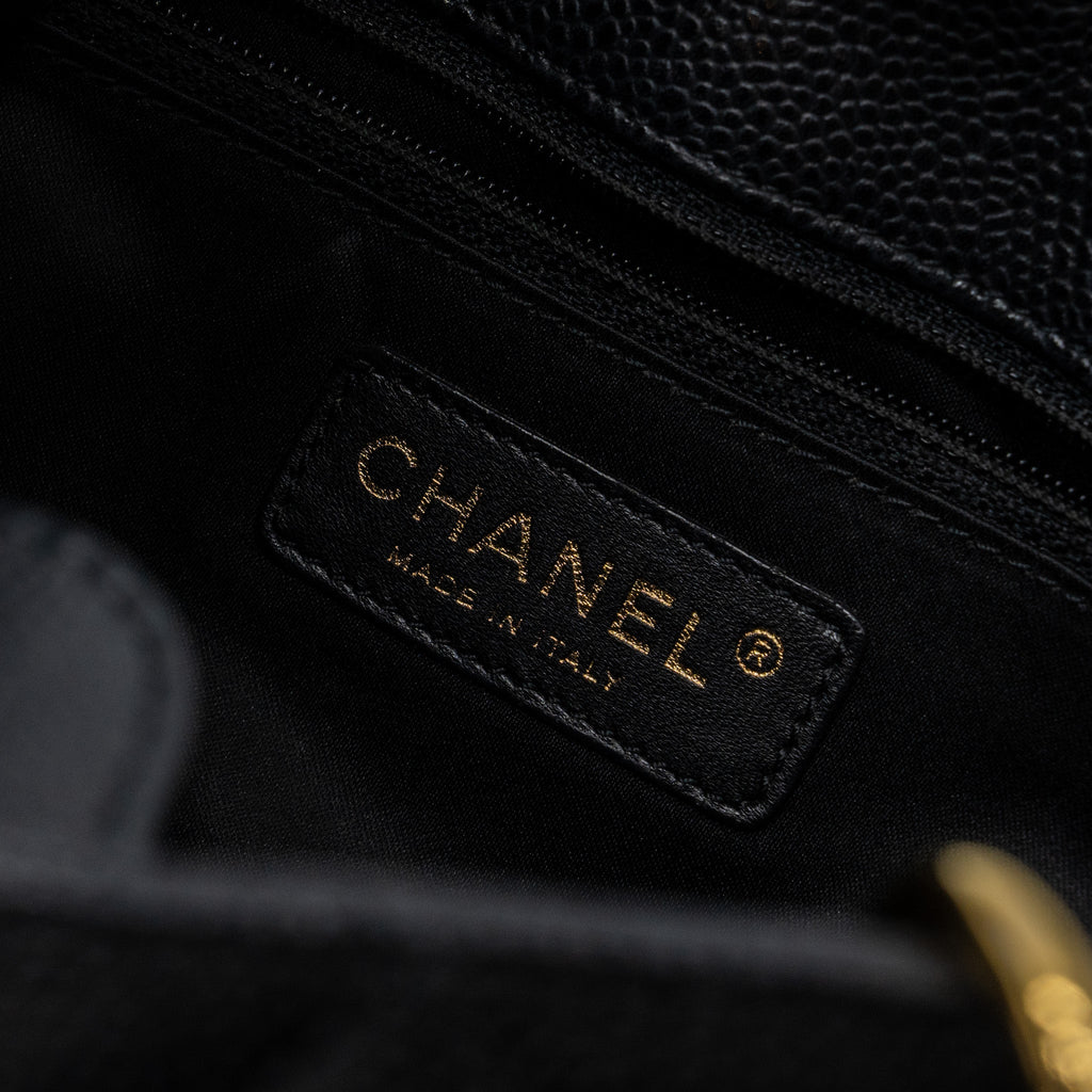 chanel-grand-shopping-tote-bag-pm-caviar-black-ghw