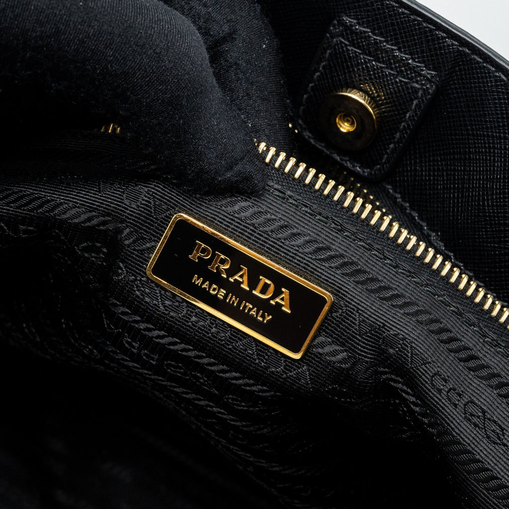 prada-large-tote-bag-saffiano-calfskin-black-ghw