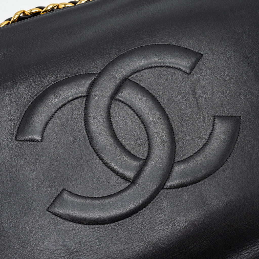 chanel-vintage-tote-bag-calfskin-black-ghw