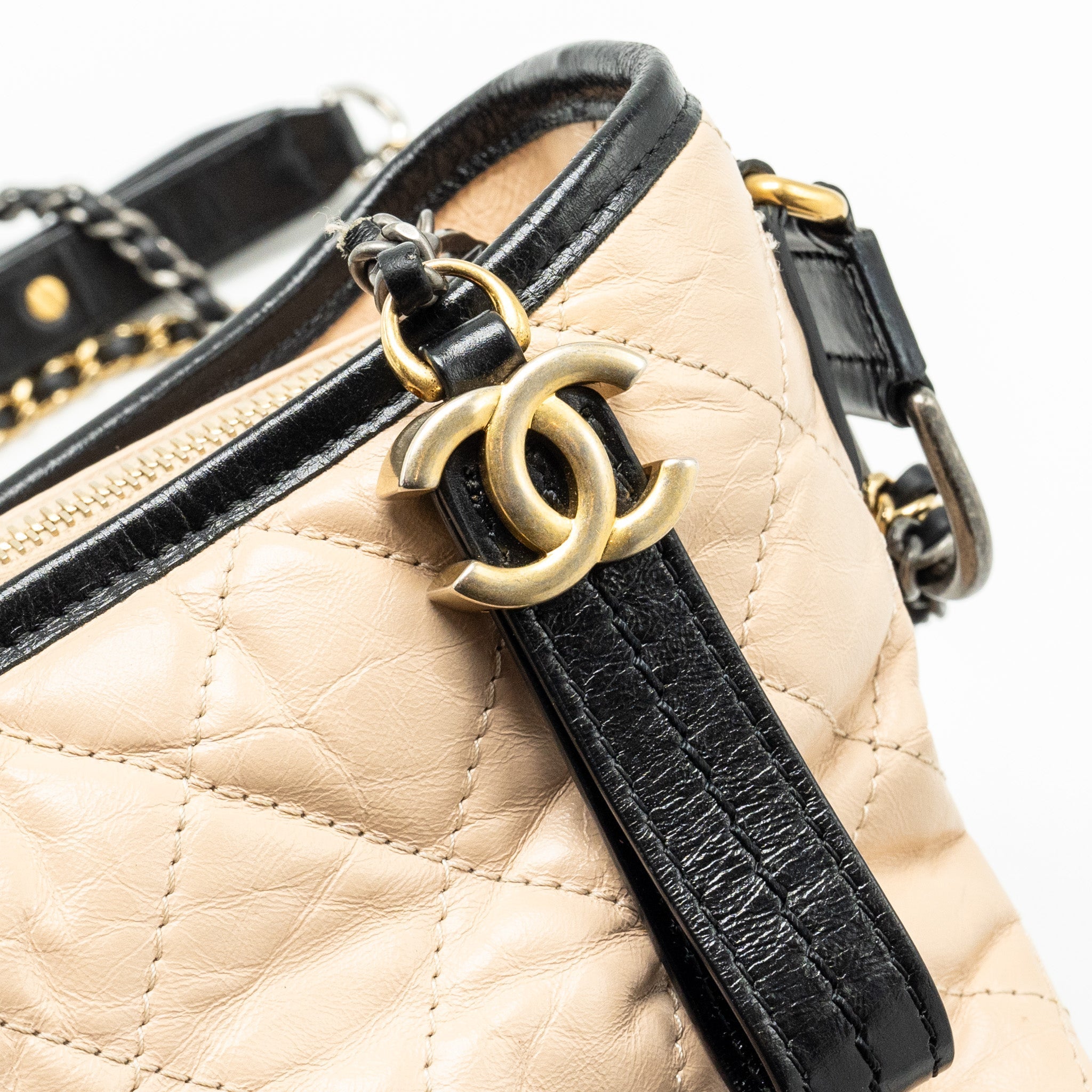 chanel-large-gabrielle-hobo-bag-calfskin-beige-multicolour-hardware