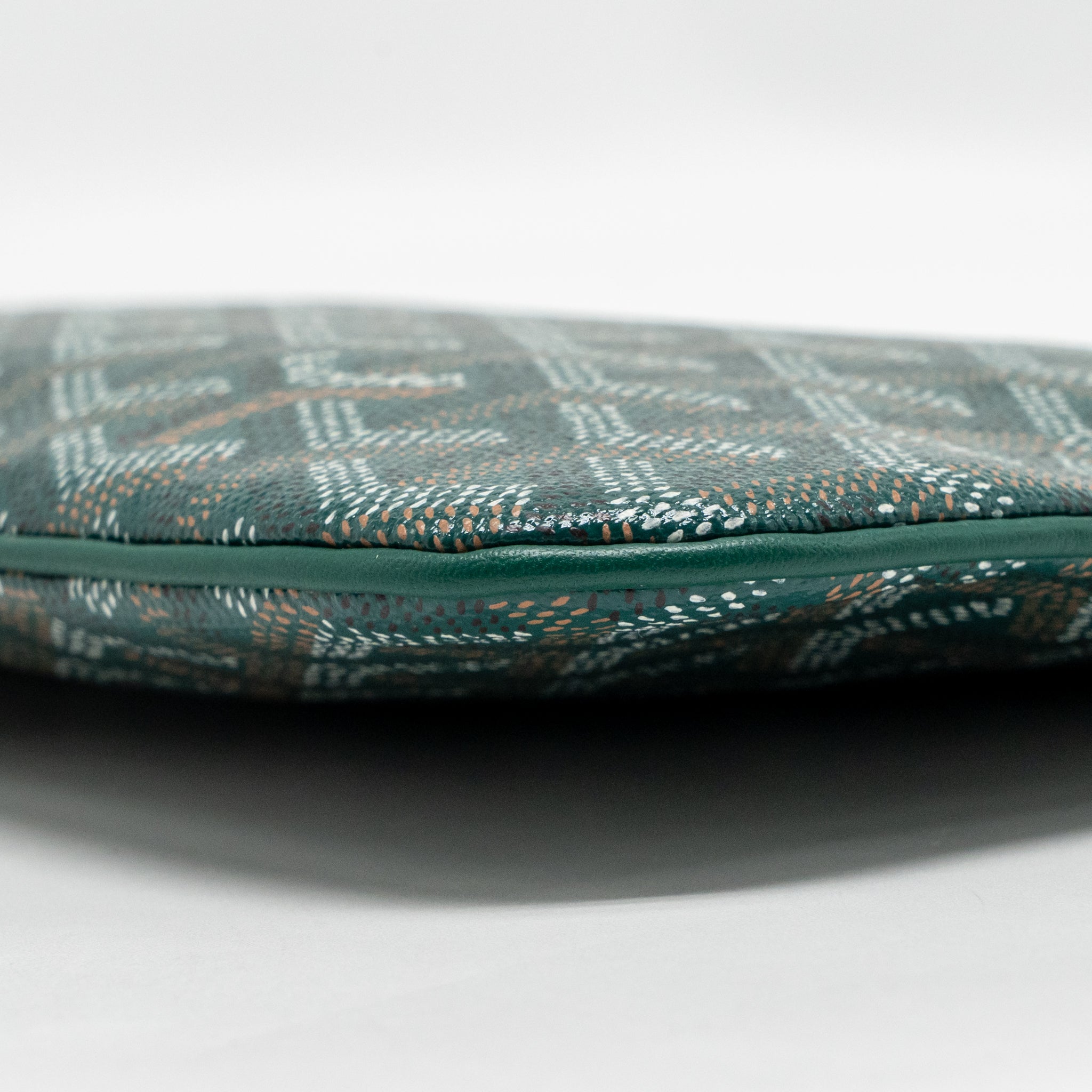 goyard-senat-mm-pouch-goyardine-canvas-green-shw