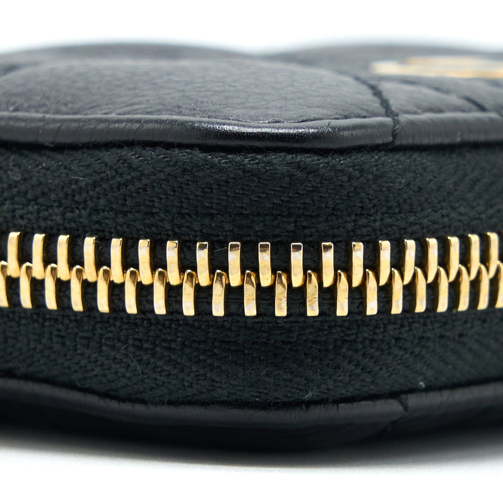 dior-caro-detachable-card-holder-cannage-supple-calfskin-black-ghw