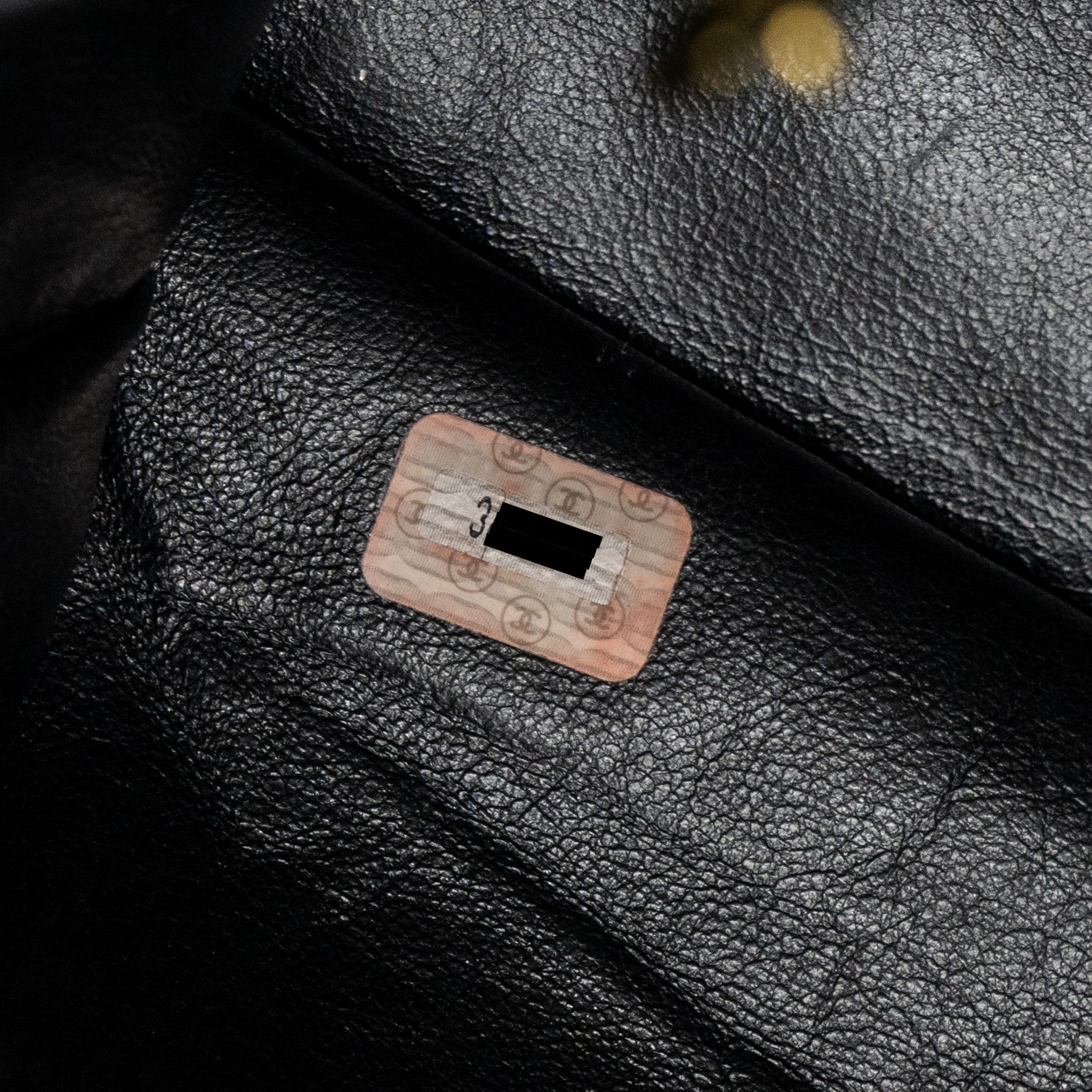 chanel-vintage-tote-bag-calfskin-black-ghw