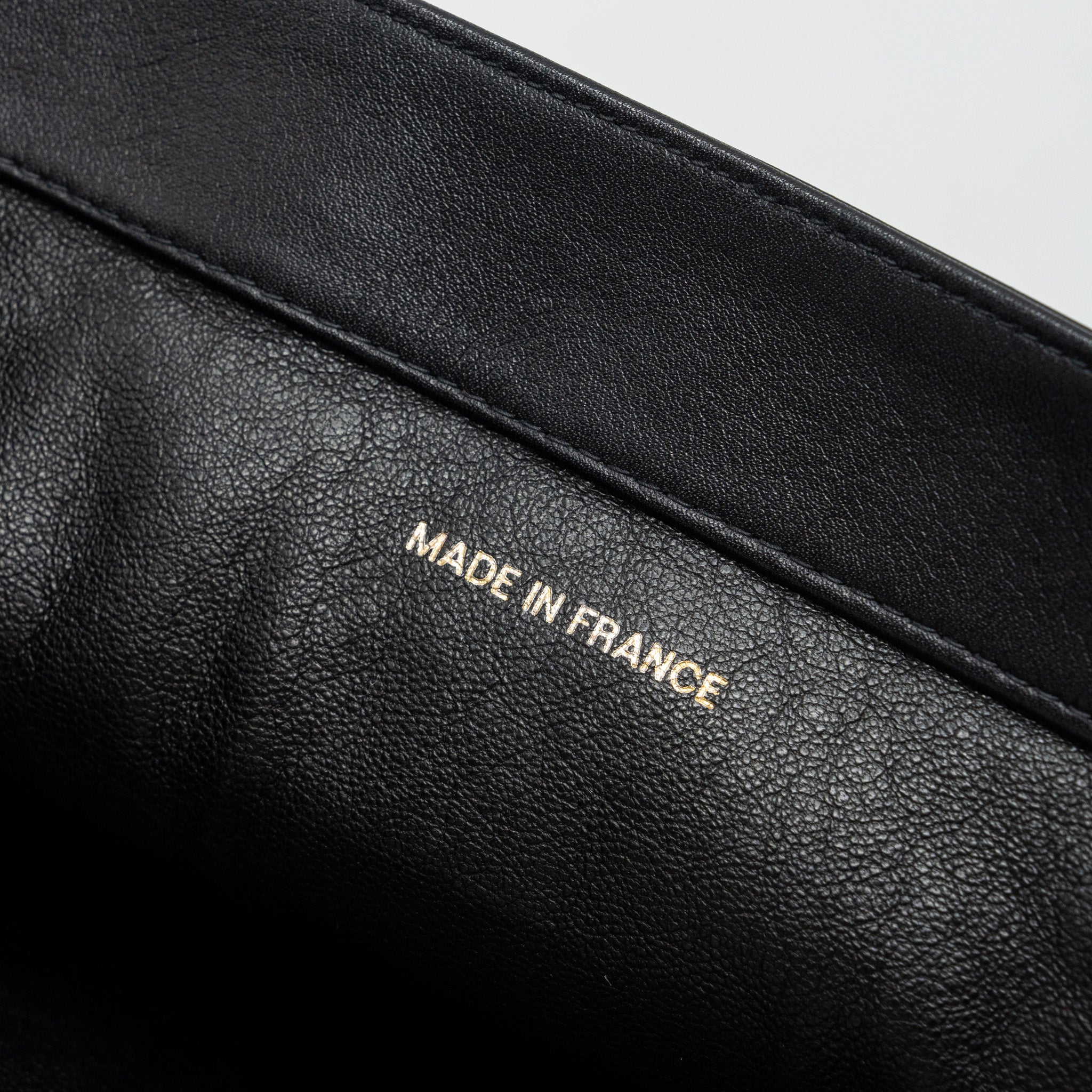 chanel-vintage-tote-bag-calfskin-black-ghw