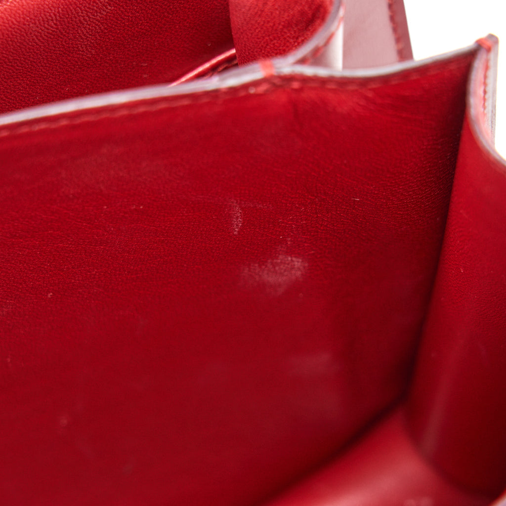 celine-medium-classic-bag-red-with-ghw