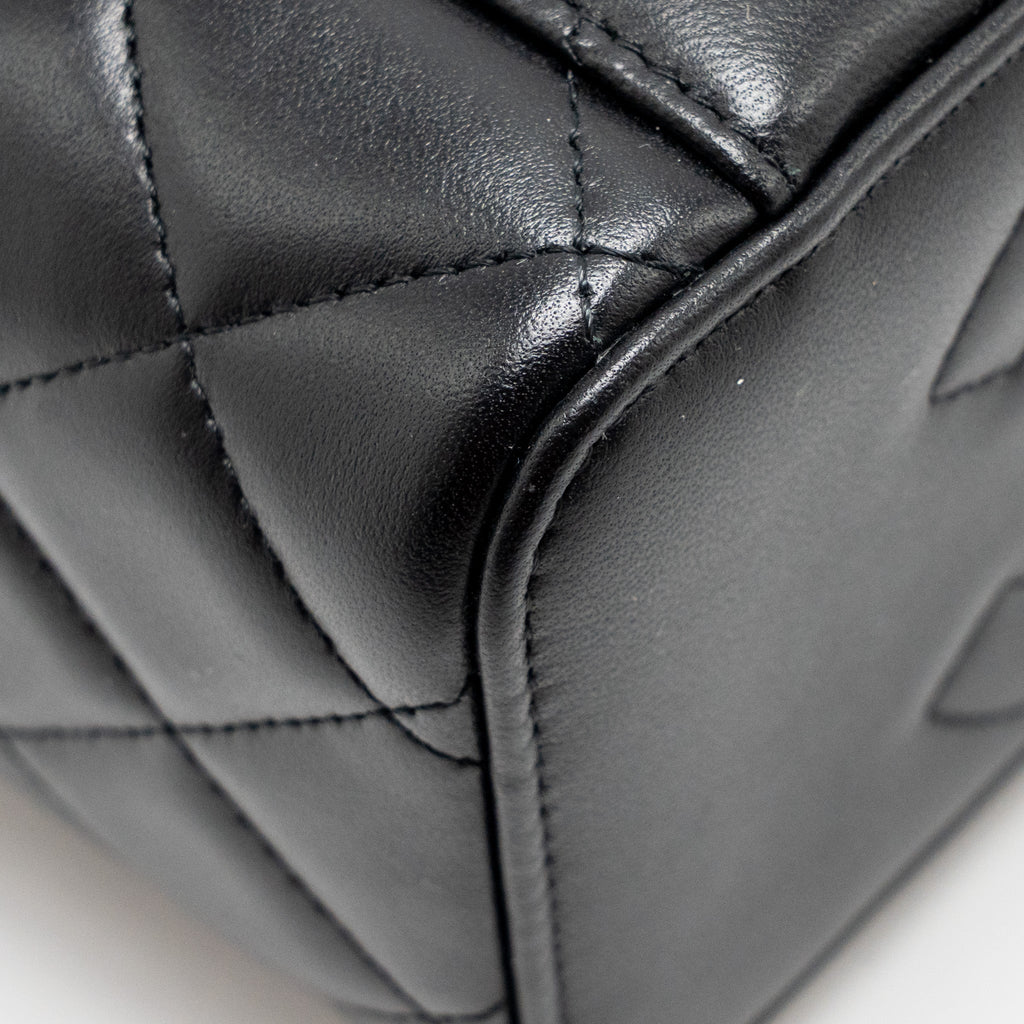 chanel-top-handle-long-vanity-case-lambskin-black-lghw-microchip