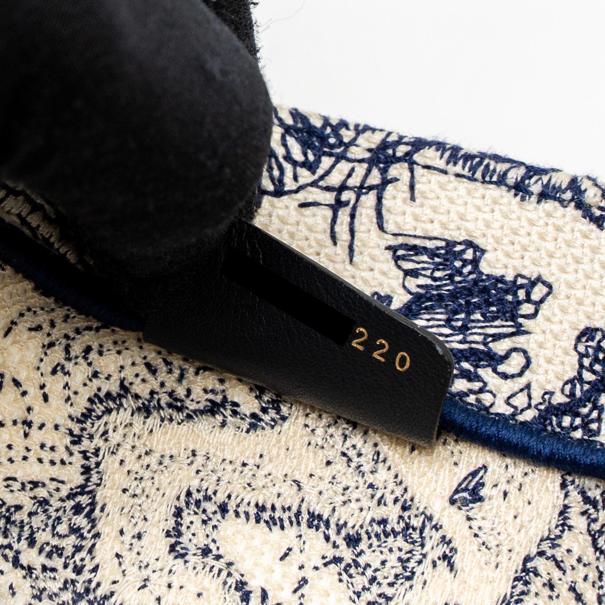 dior-medium-book-tote-blue-toile-de-jouy-embroidery-1