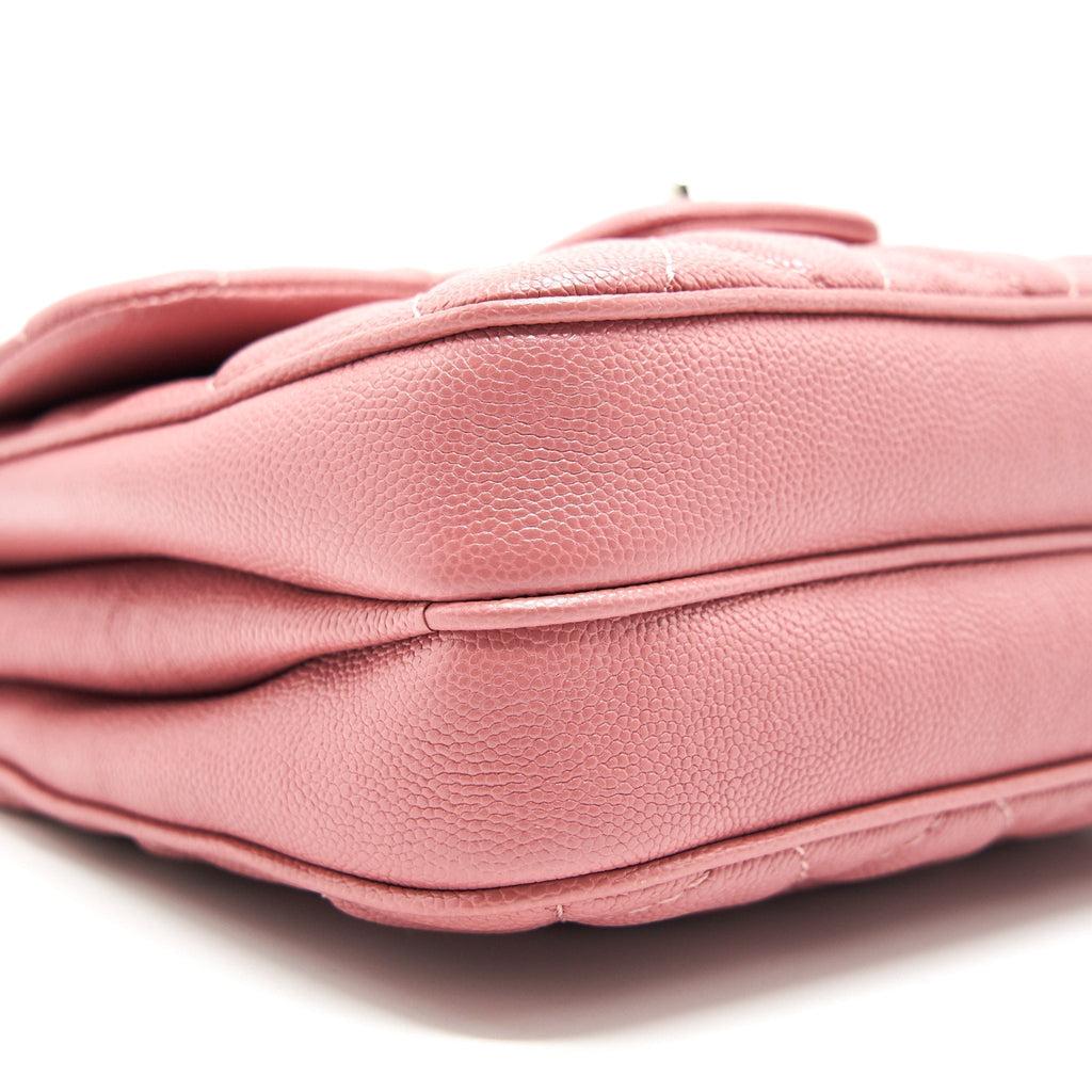 chanel-urban-companion-flap-bag-caviar-pink-shw