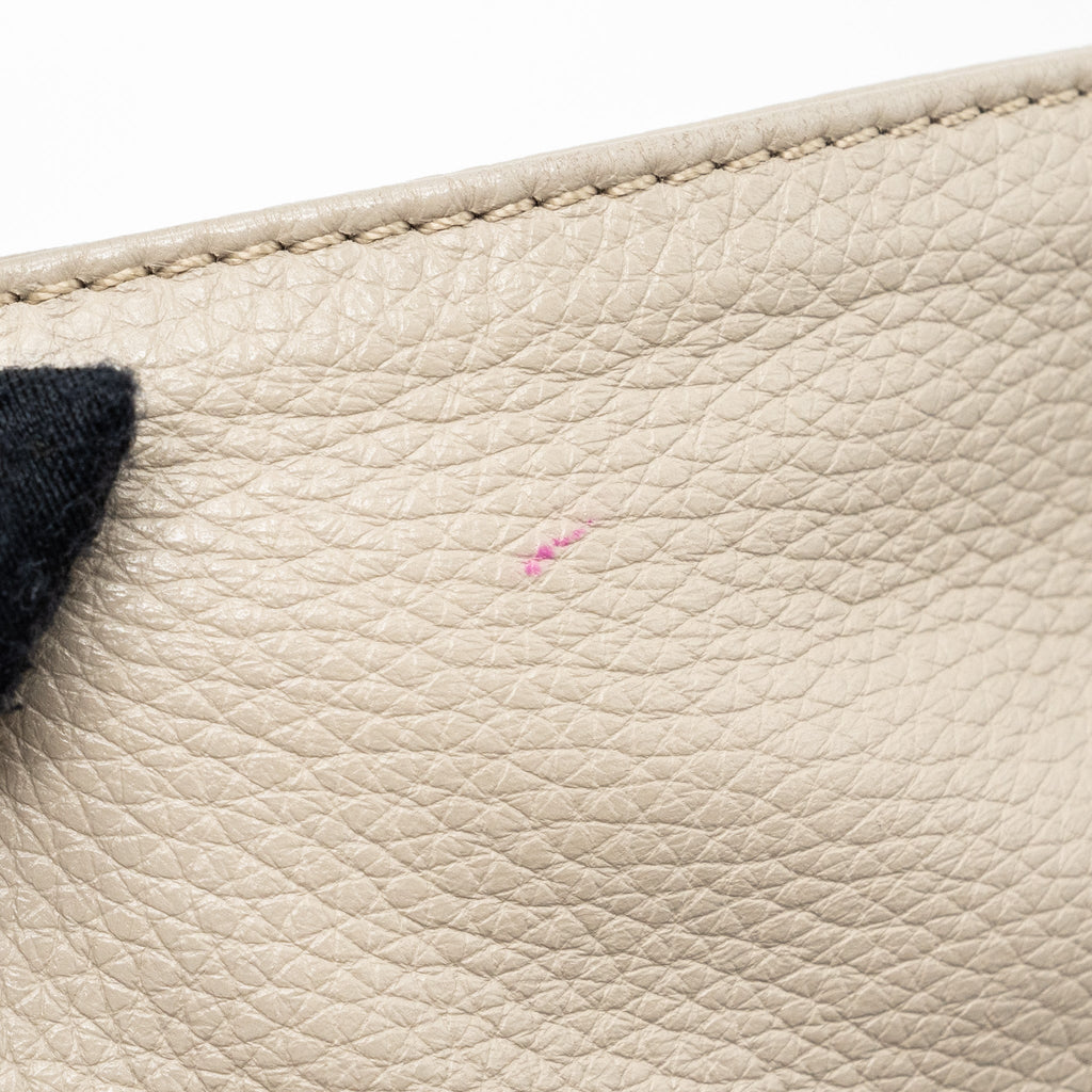 loewe-flamenco-bag-calfskin-beige-lghw