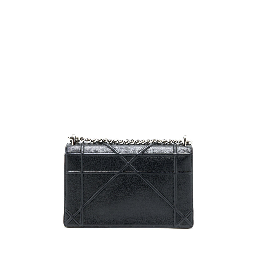 dior-medium-diorama-black-calfskin-black-shw