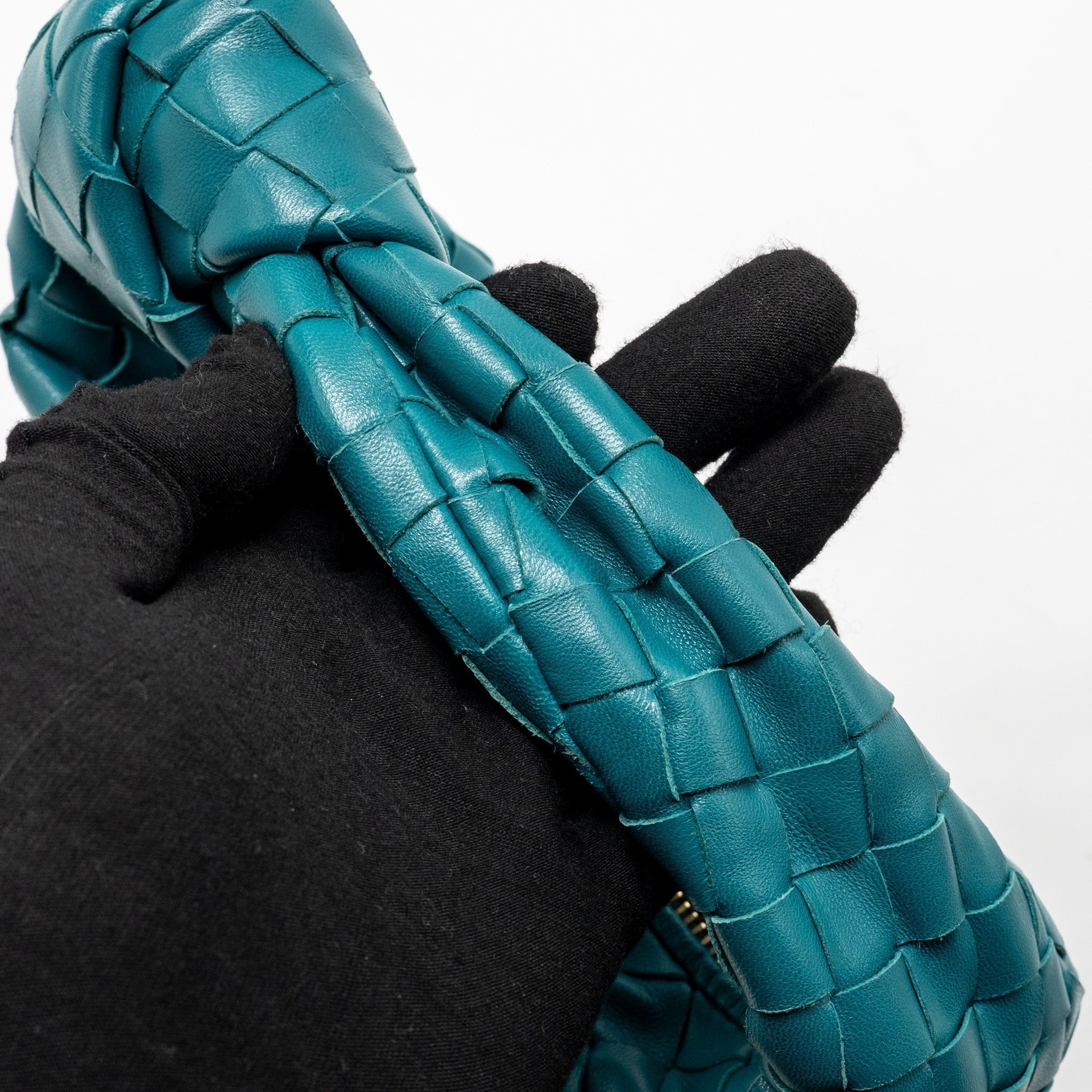 bottega-veneta-mini-jodie-lambskin-blue-ghw