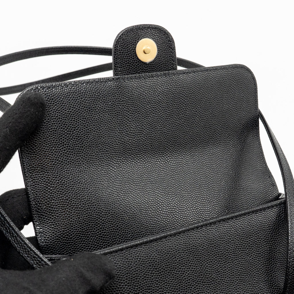 chanel-26p-preppy-black