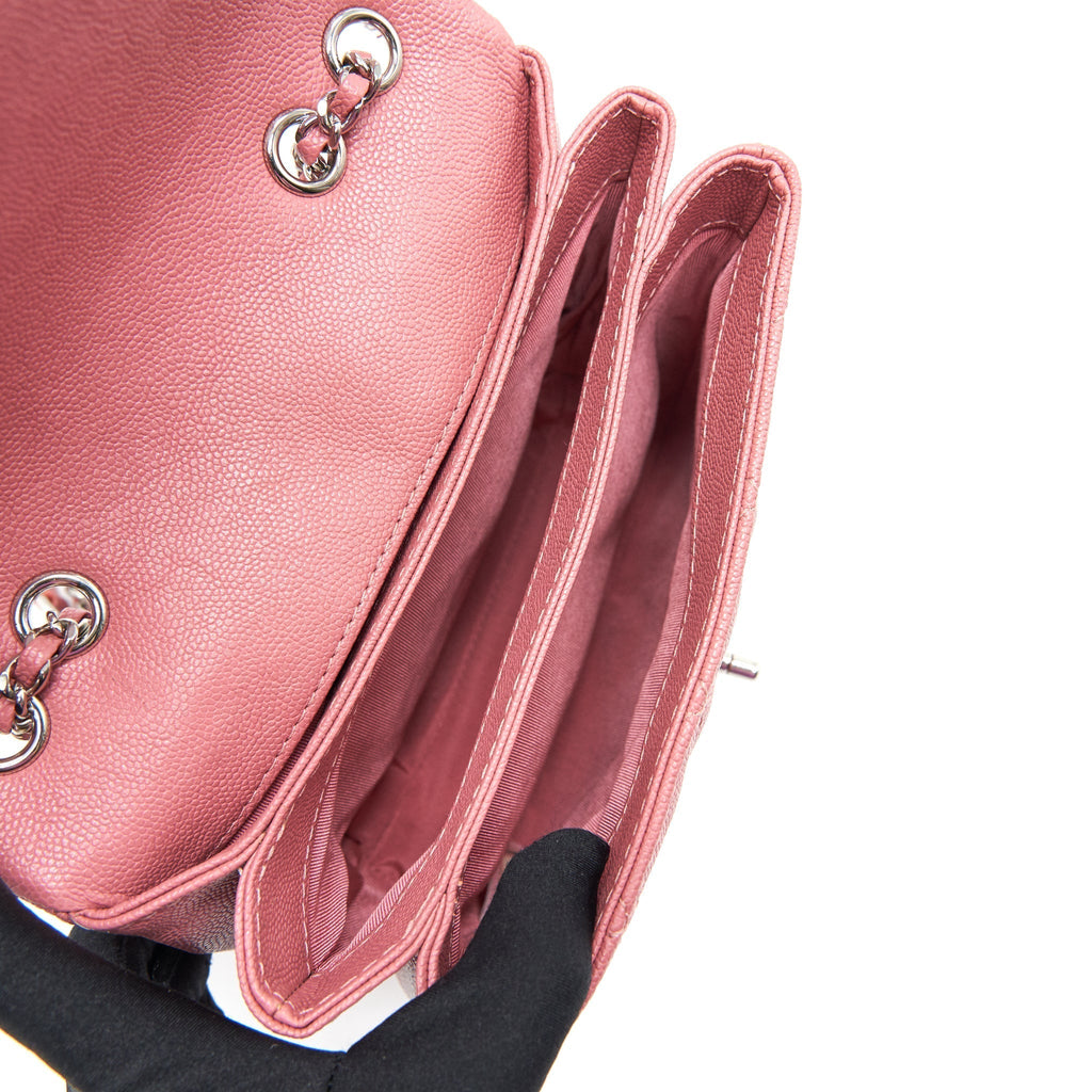 chanel-urban-companion-flap-bag-caviar-pink-shw