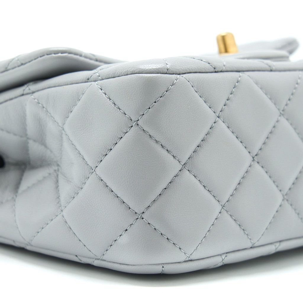 chanel-21b-pearl-crush-mini-rectangular-flap-bag-lambskin-grey-ghw-microchip