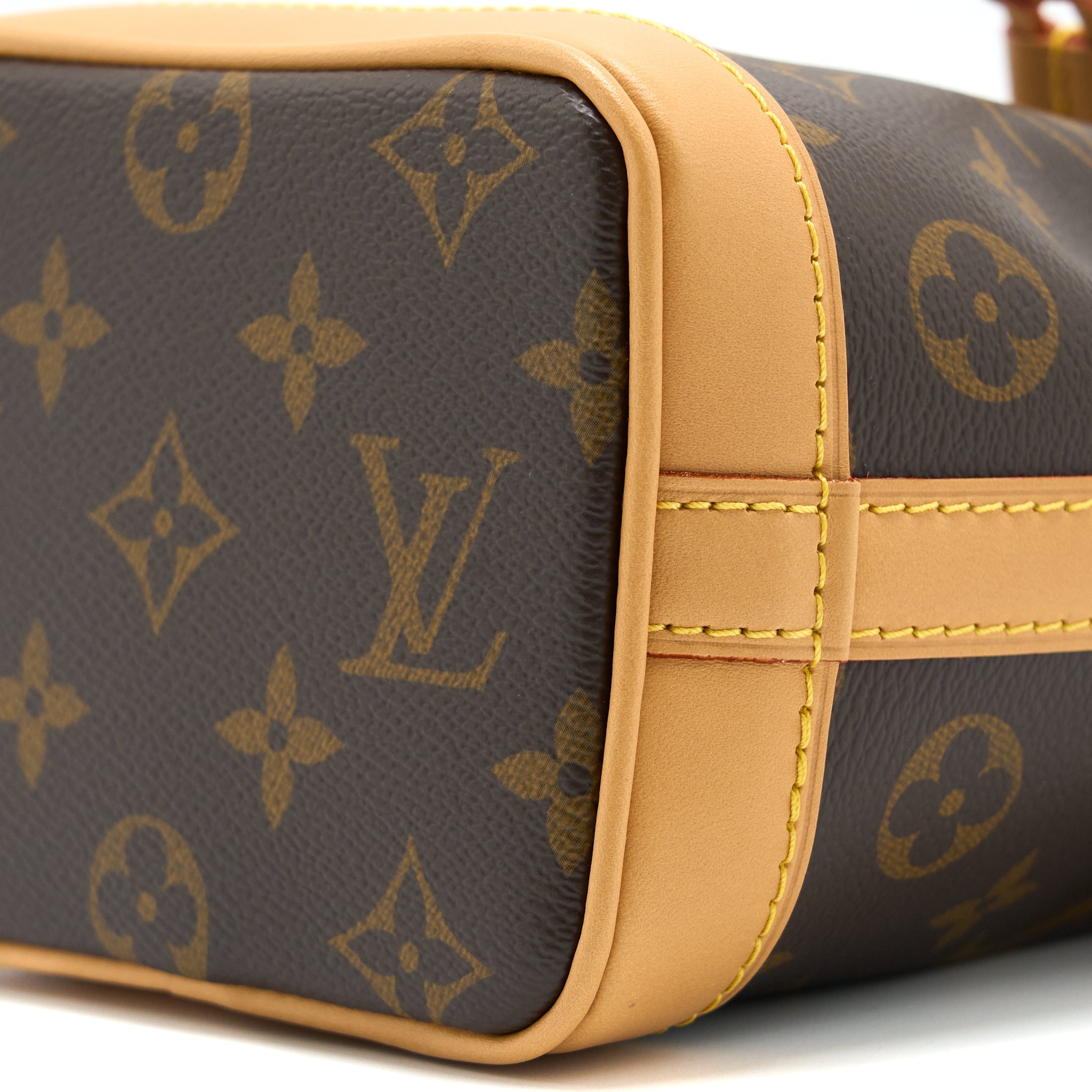 louis-vuitton-nano-noe-monogram-canvas-ghw-new-version-4