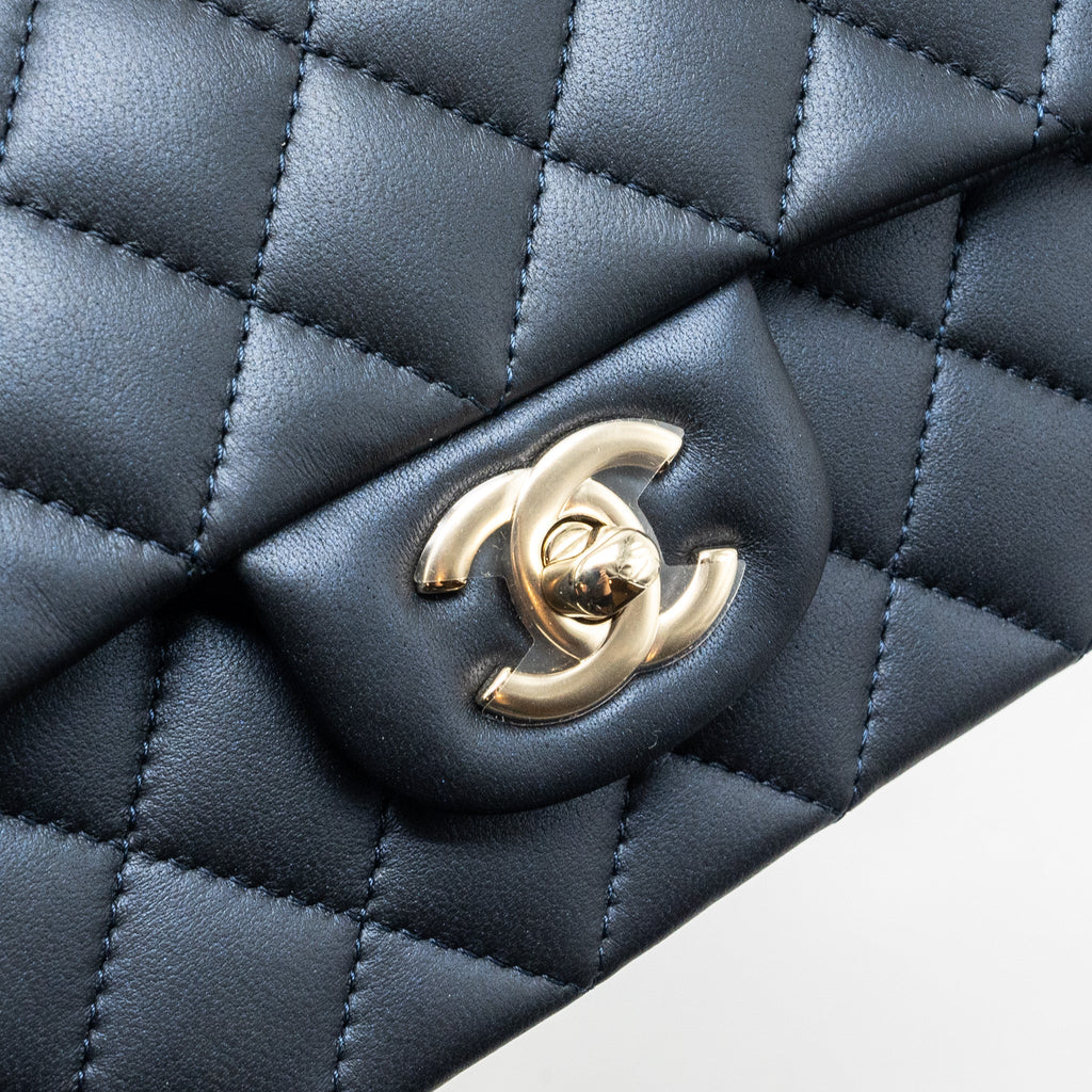 chanel-top-handle-mini-rectangular-flap-bag-lambskin-navy-lghw-microchip