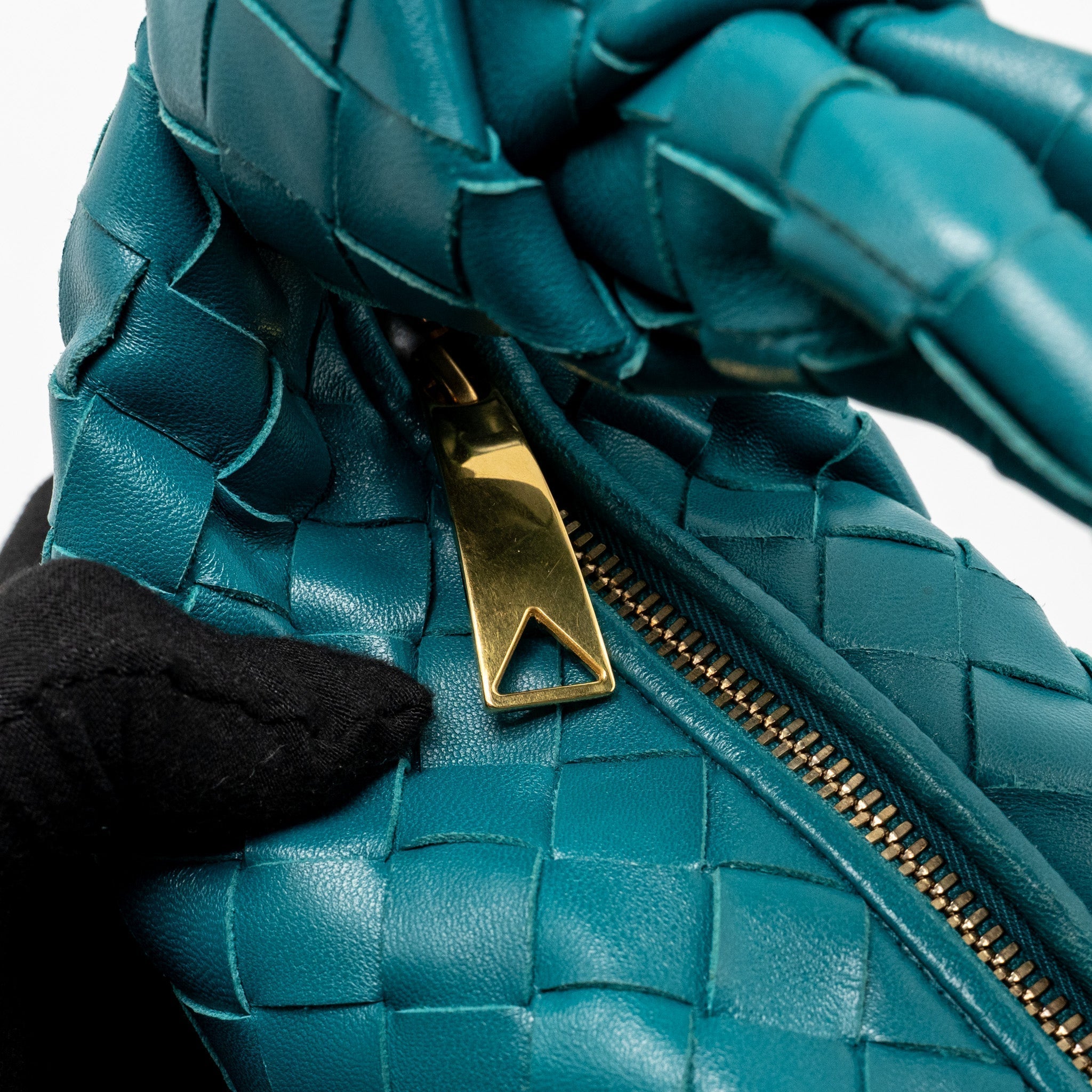 bottega-veneta-mini-jodie-lambskin-blue-ghw