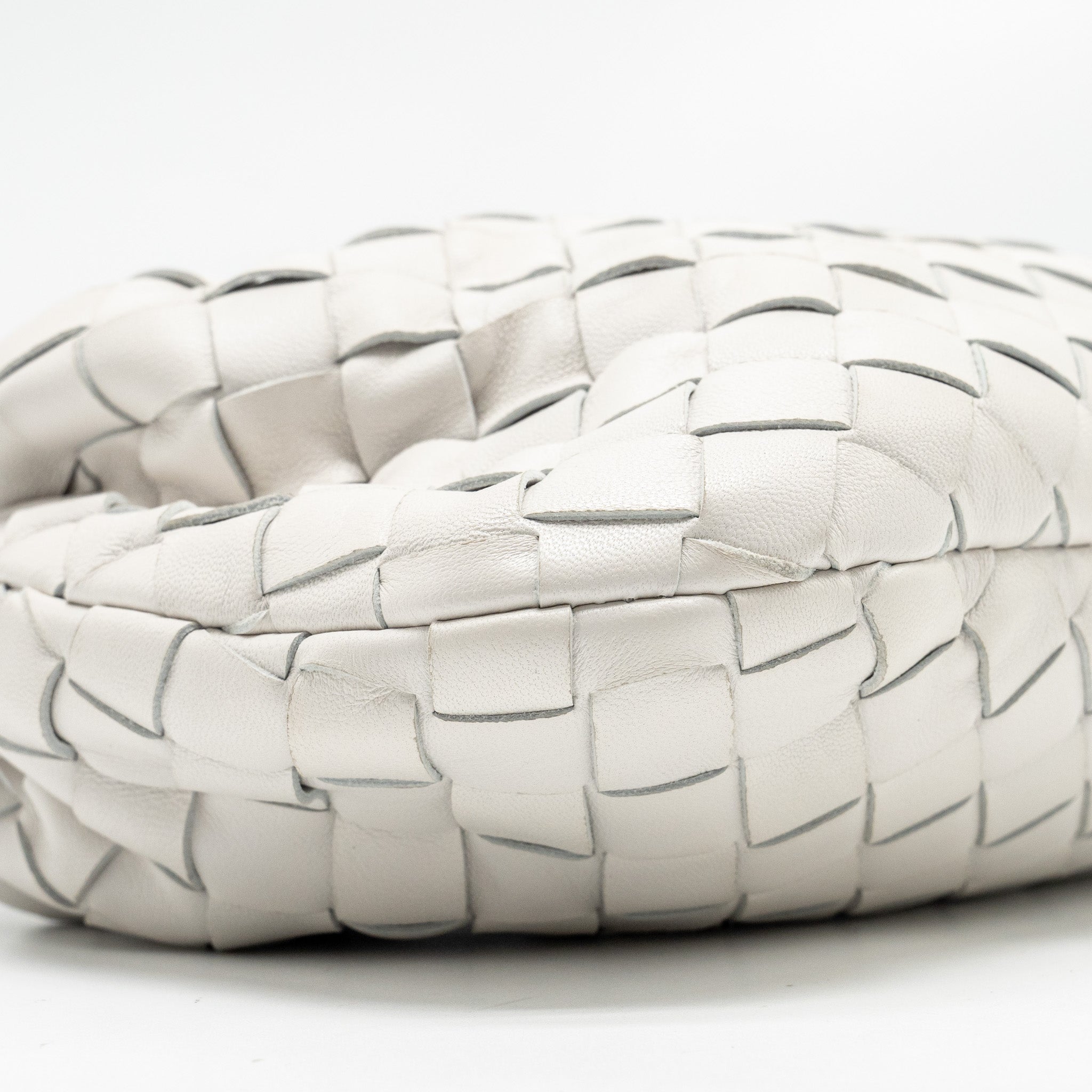 bottega-veneta-mini-jodie-lambskin-chalk-shw